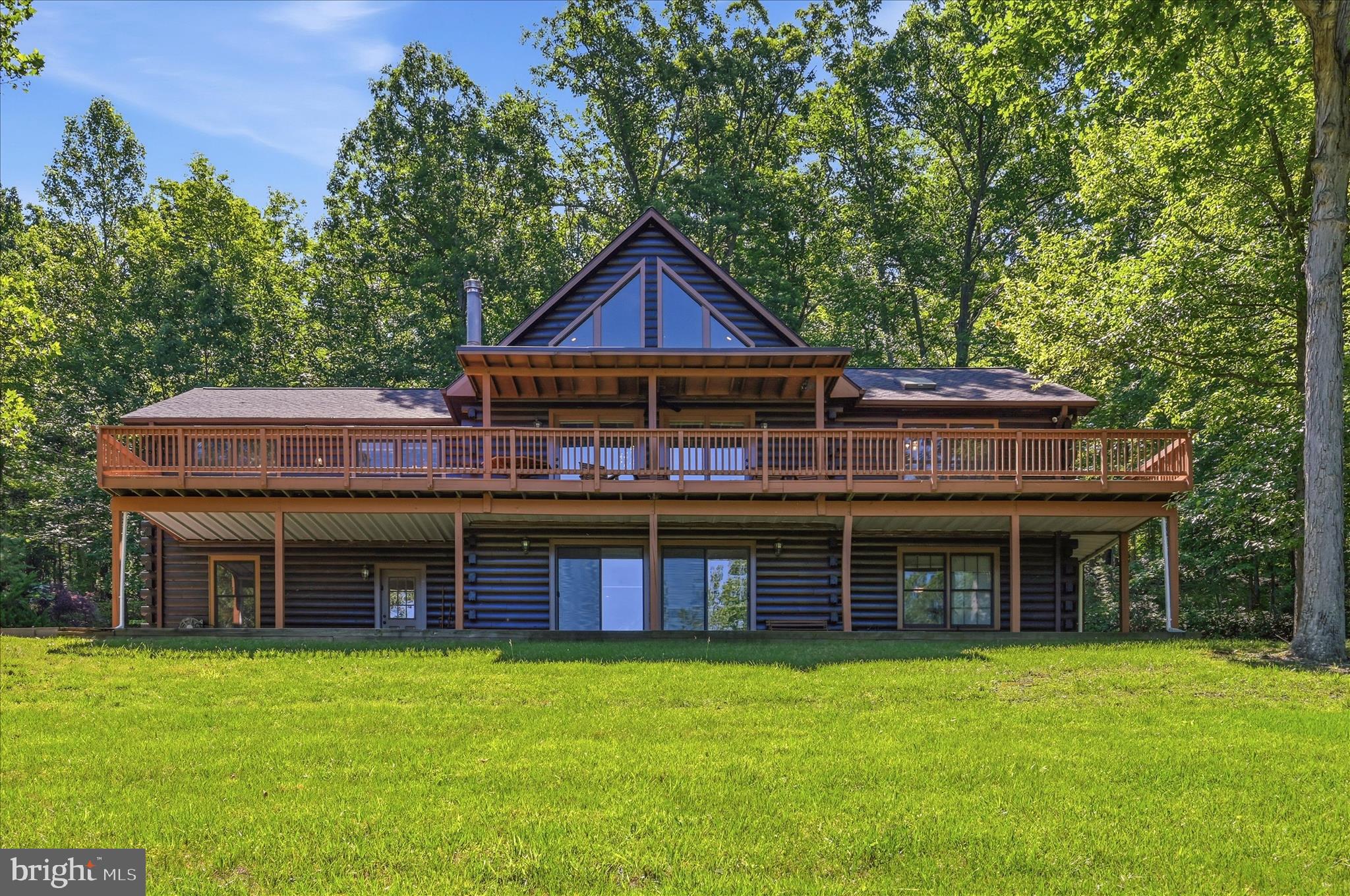 42 FOXRIDGE LANE