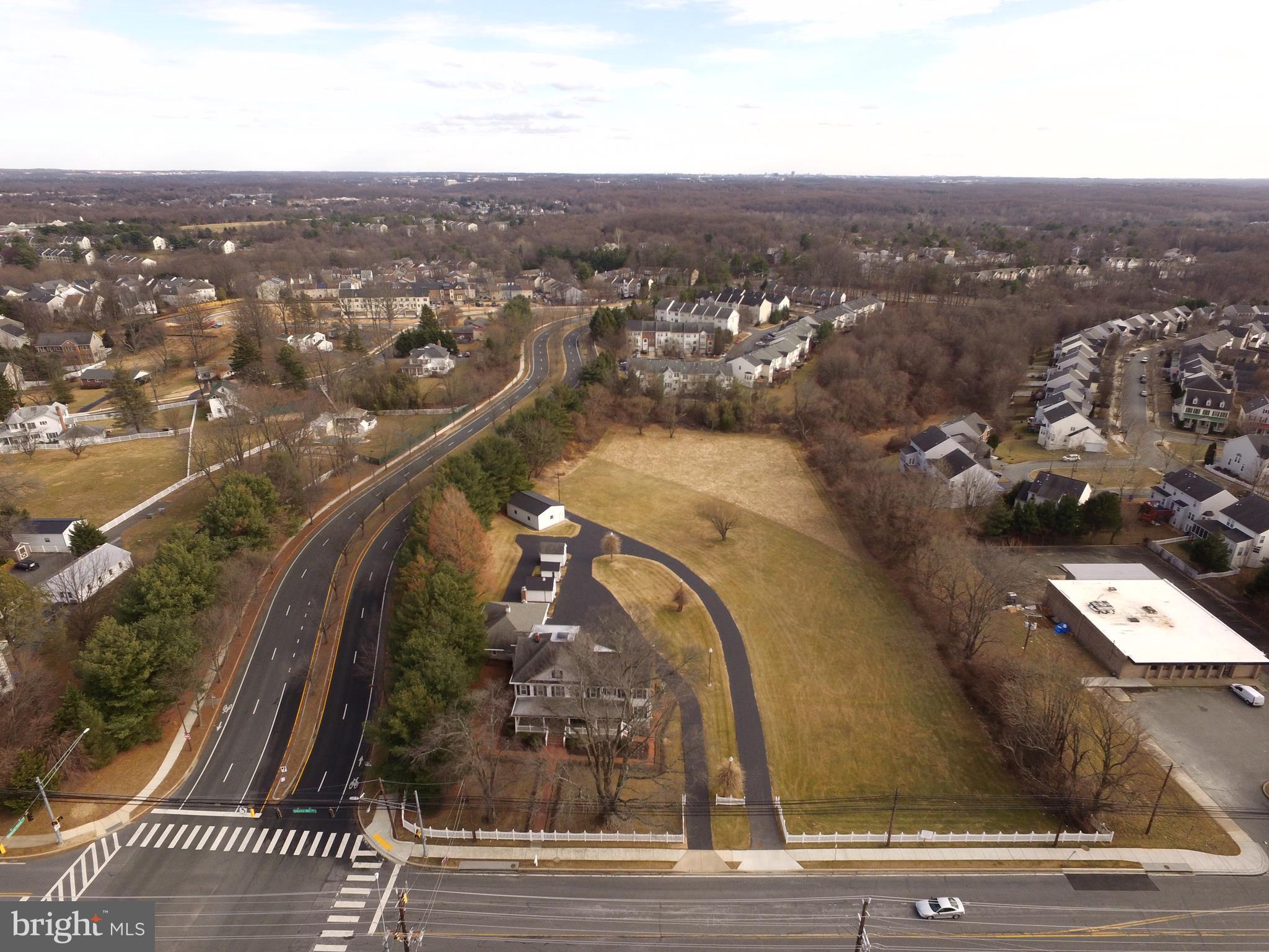 GAITHERSBURG OUTSIDE - Land