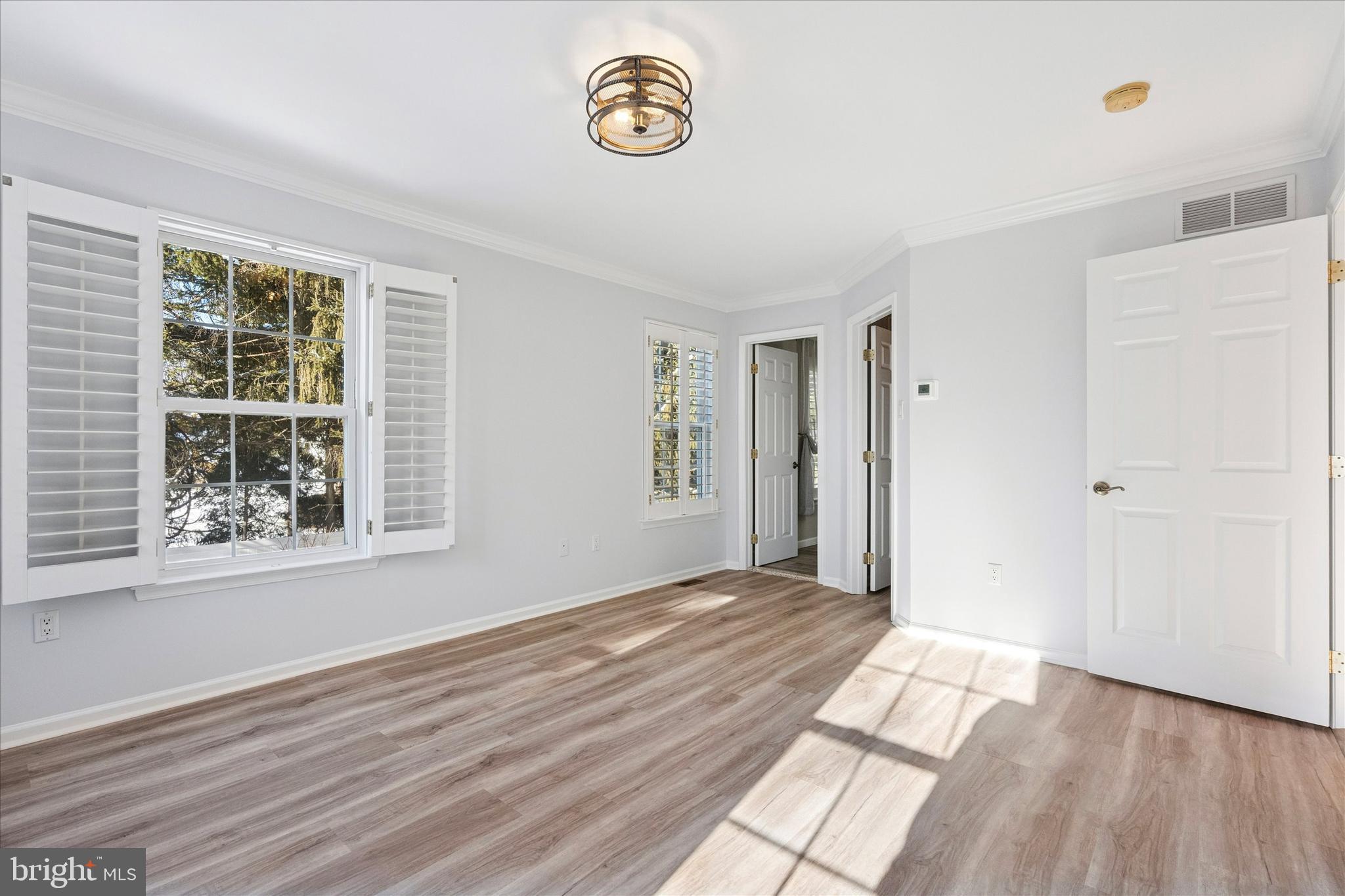 LANTERN HILL - Residential