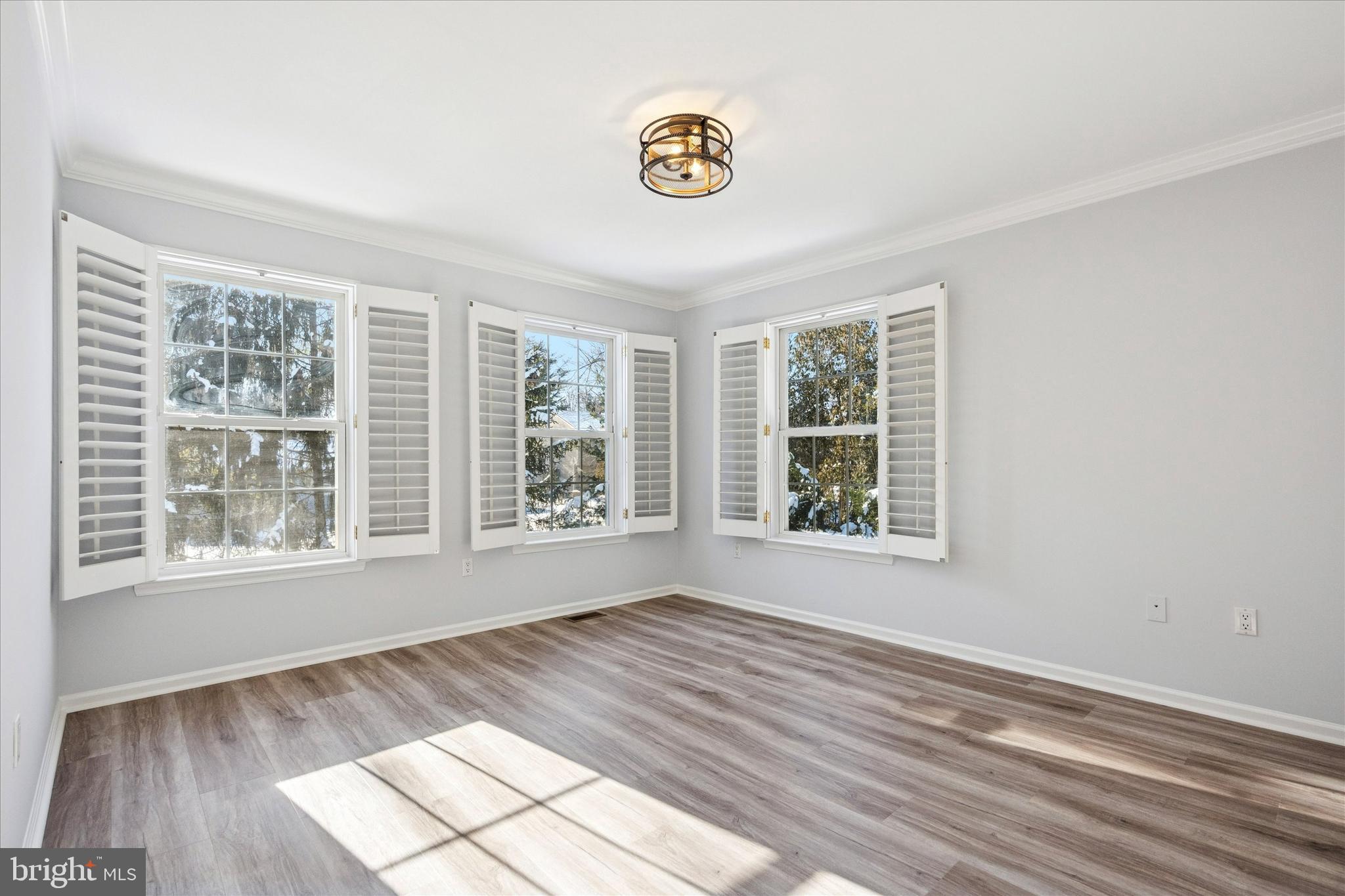 LANTERN HILL - Residential