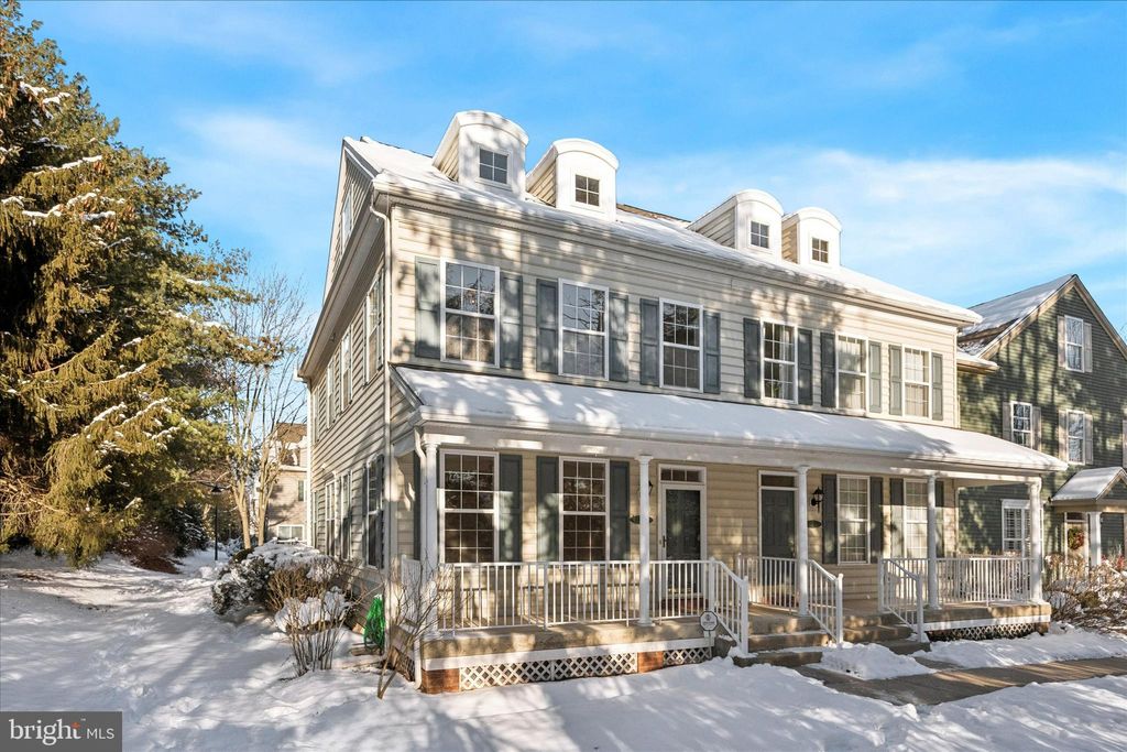 Photo of 6 Edison Lane, DOYLESTOWN, PA 18901 (MLS # PABU2112838)