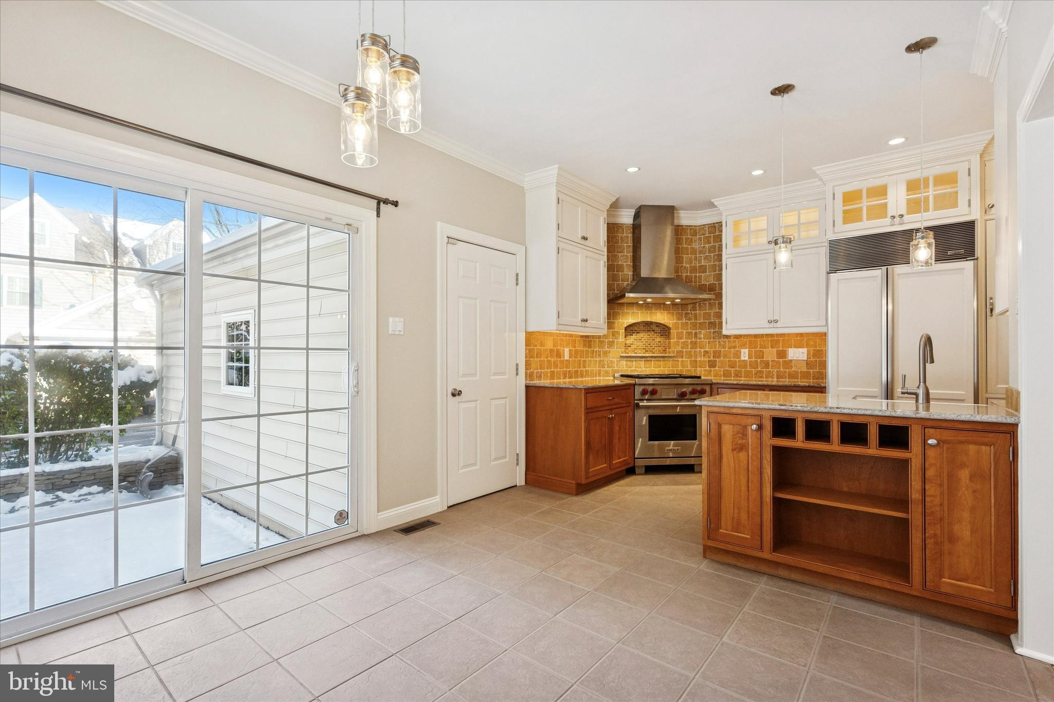 LANTERN HILL - Residential