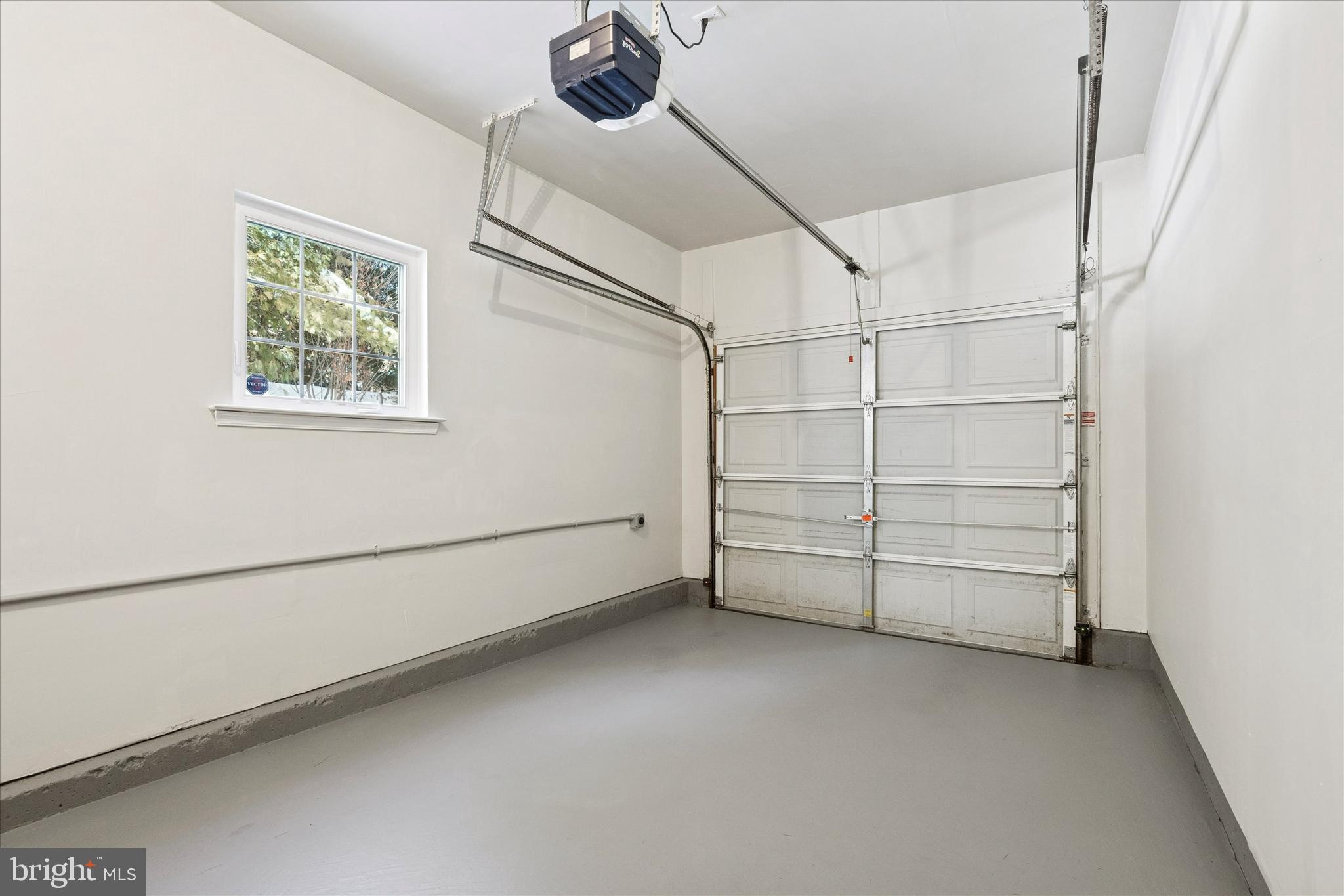 LANTERN HILL - Residential