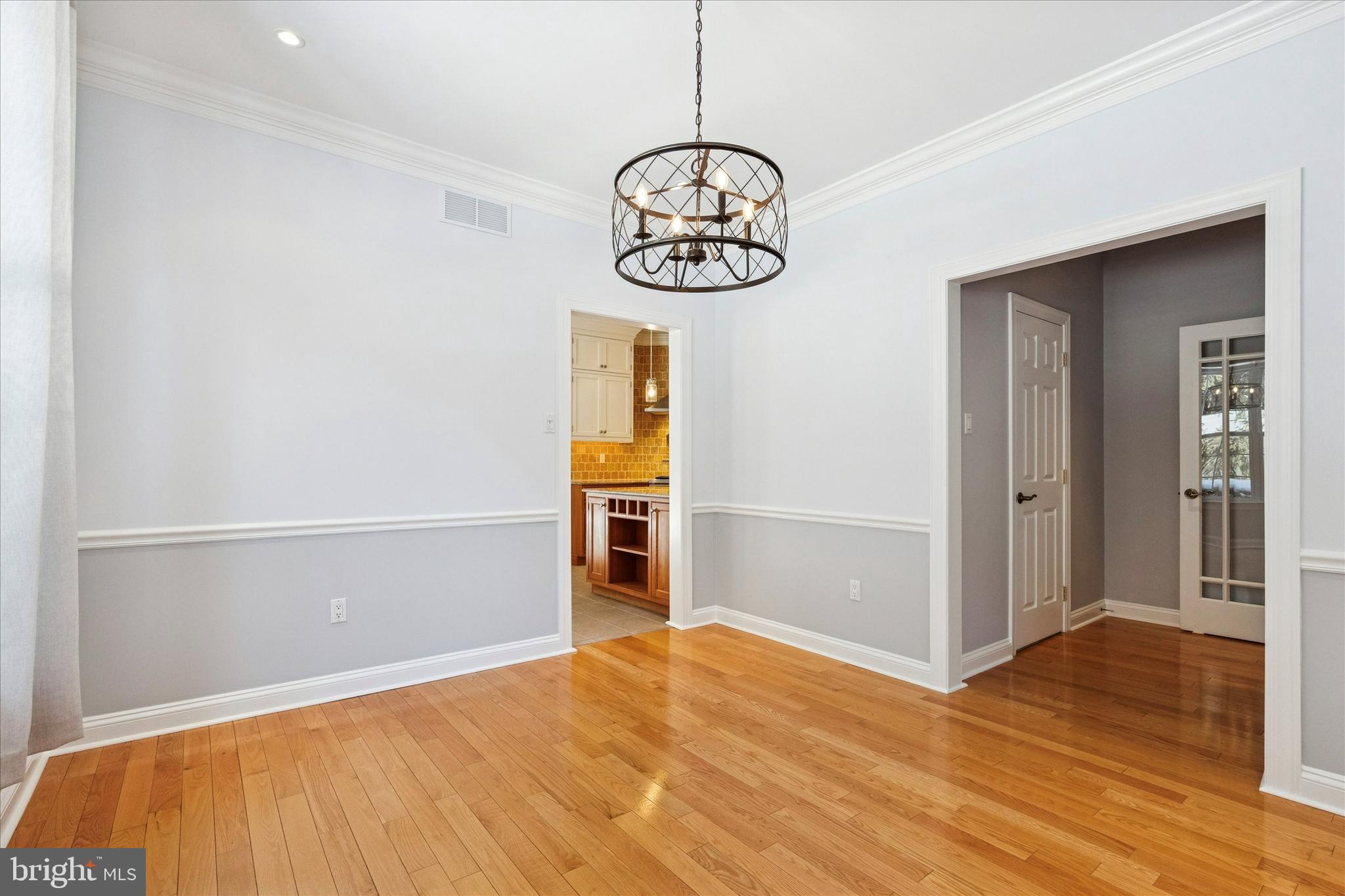 LANTERN HILL - Residential