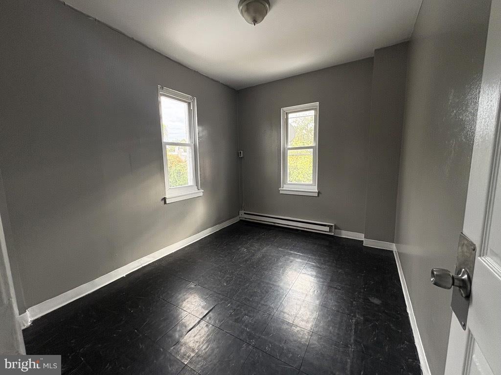 248 E CAMBRIA STREET 2ND FL