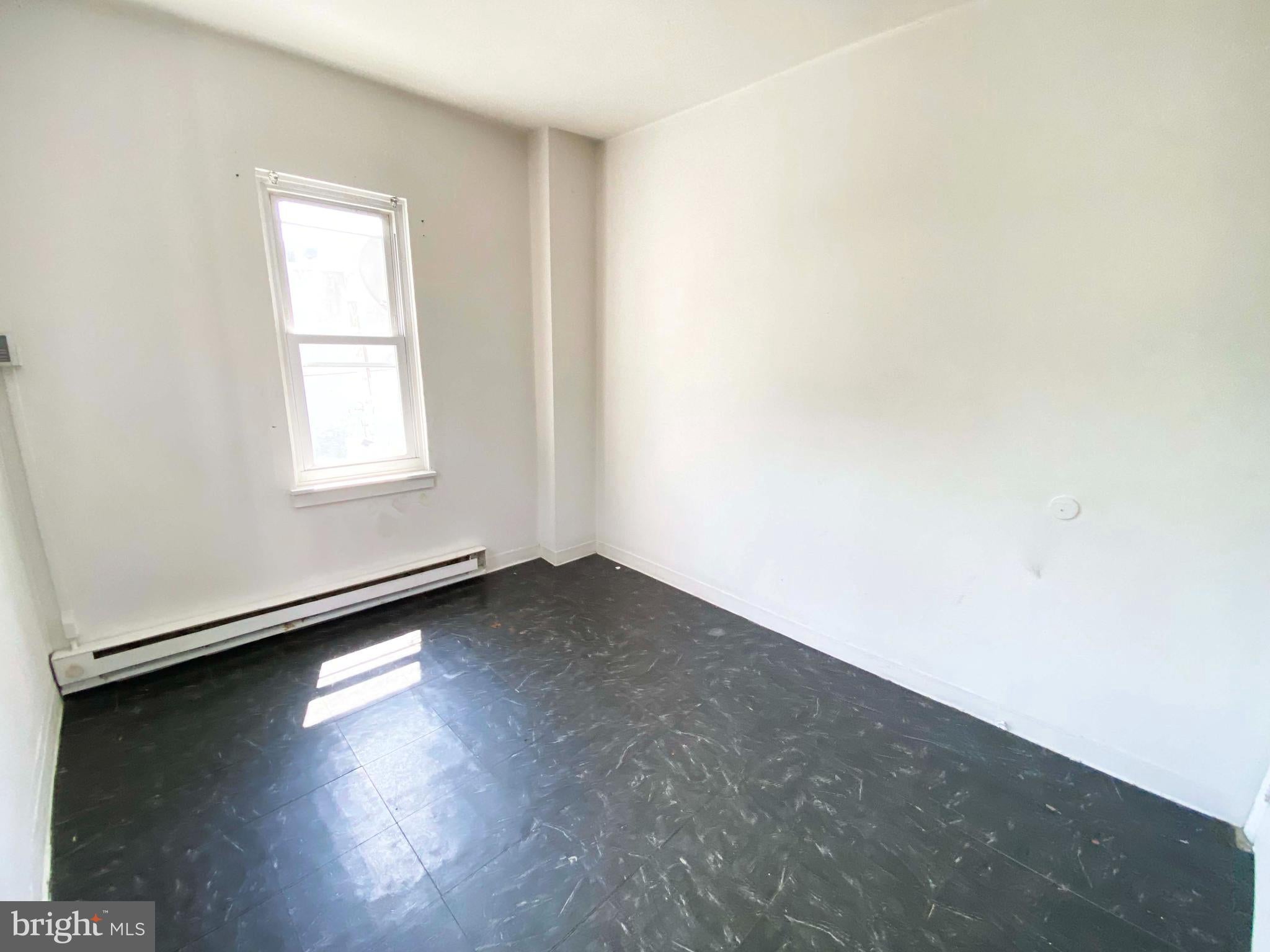 248 E CAMBRIA STREET 2ND FL