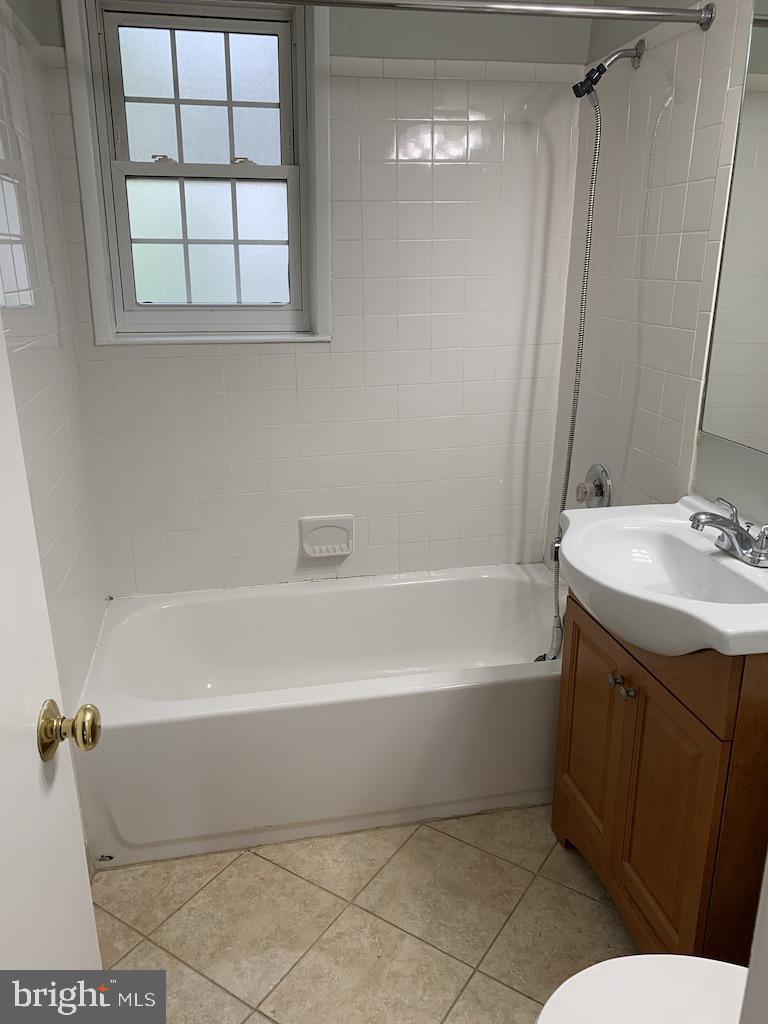 THE ARLINGTON - Residential Lease