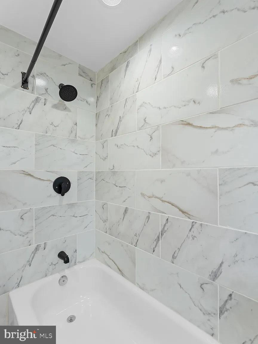 CHESTER CITY - Residential