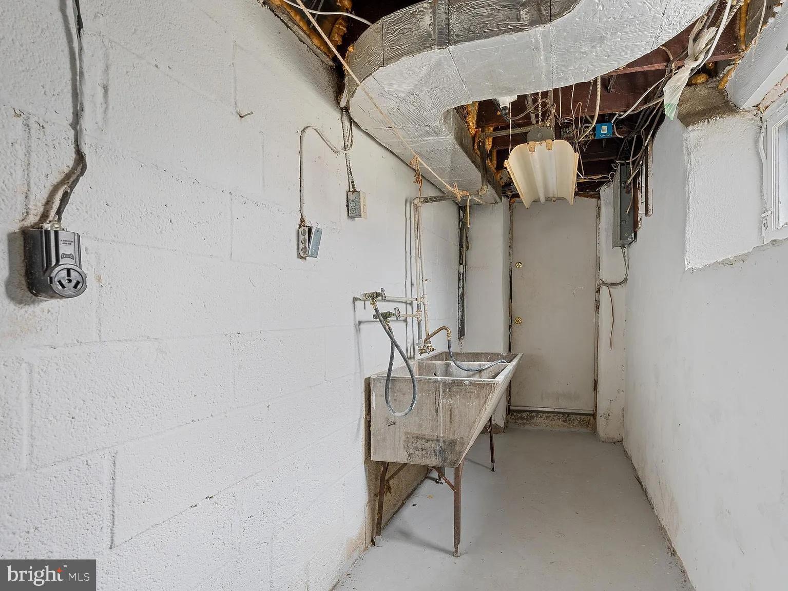 CHESTER CITY - Residential