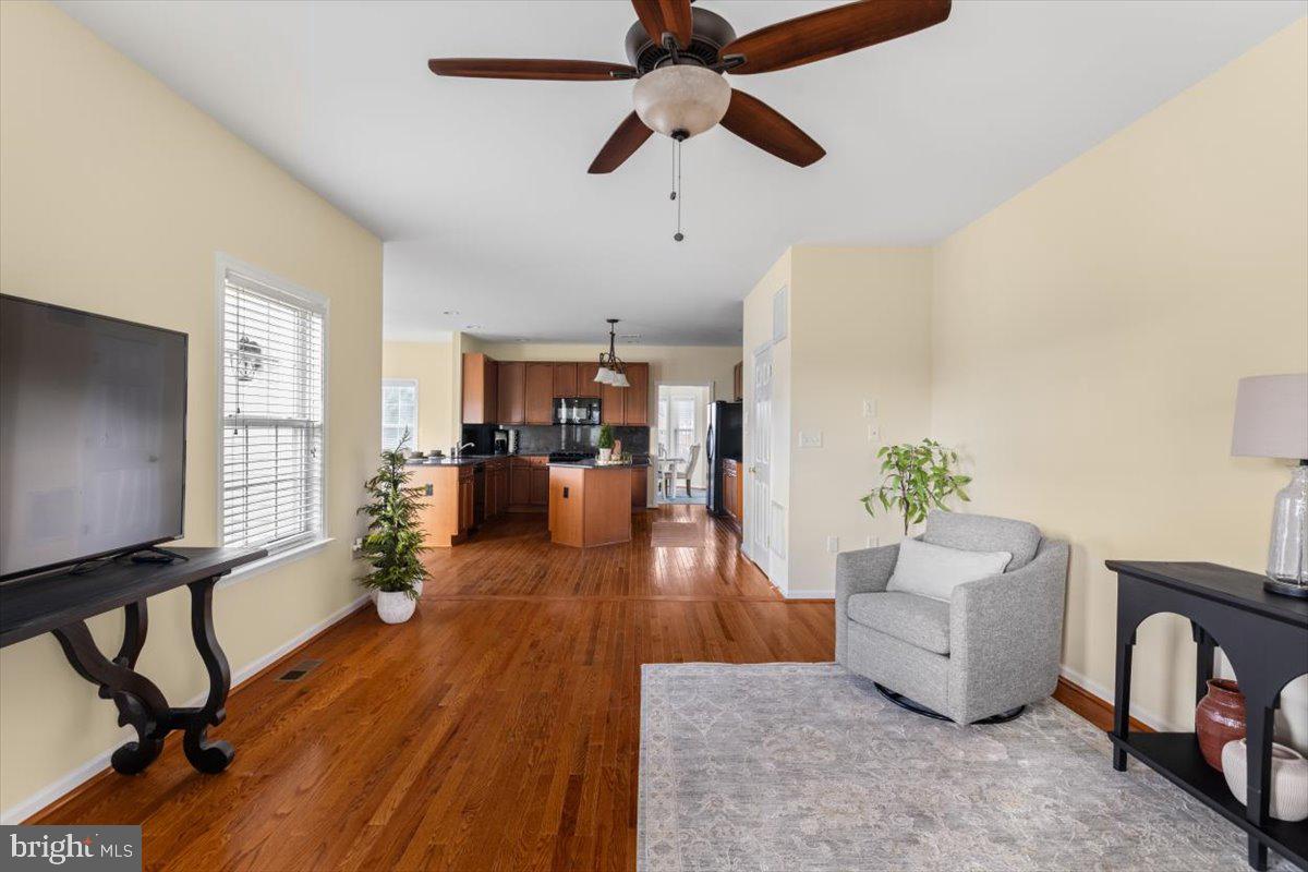 SPRUCE HILL ESTATES - Residential