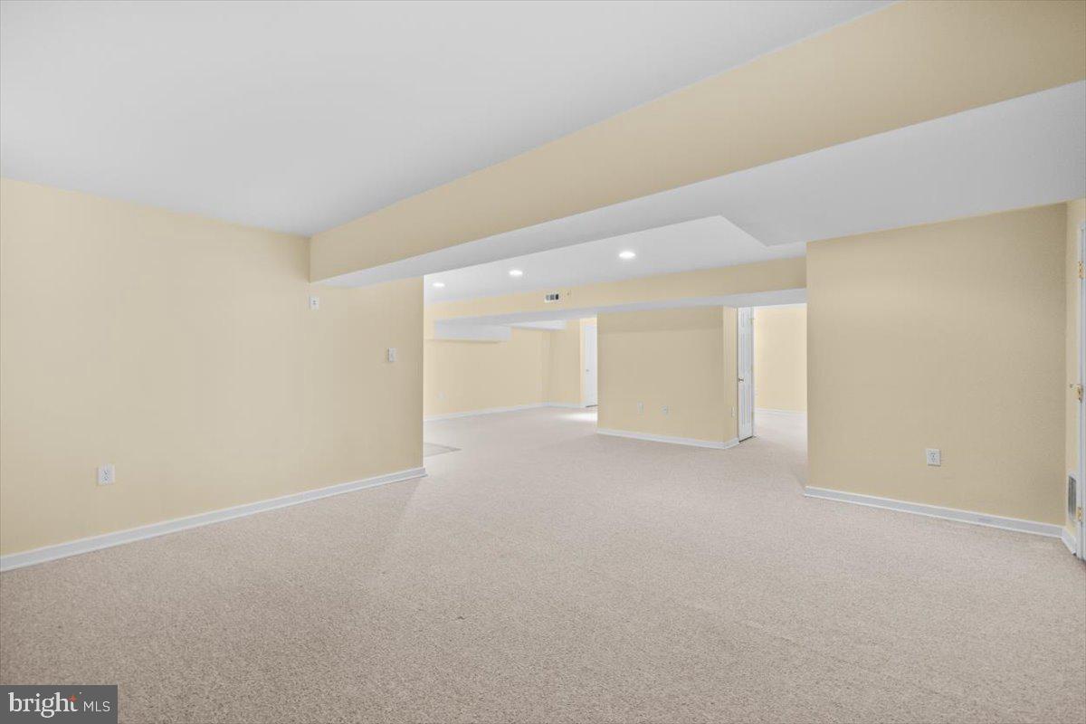 SPRUCE HILL ESTATES - Residential