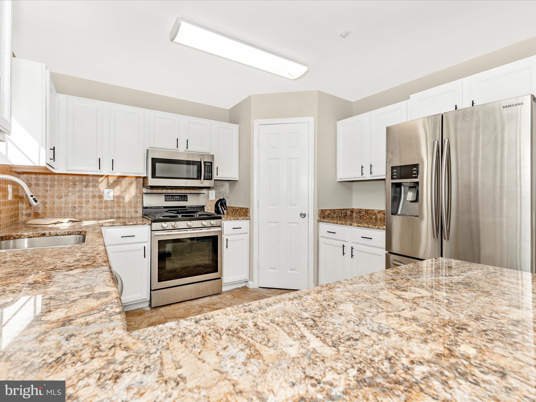 SPRING RIDGE - Residential