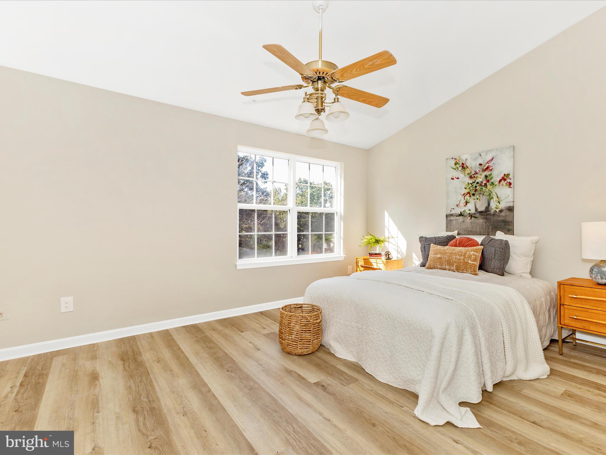 SPRING RIDGE - Residential