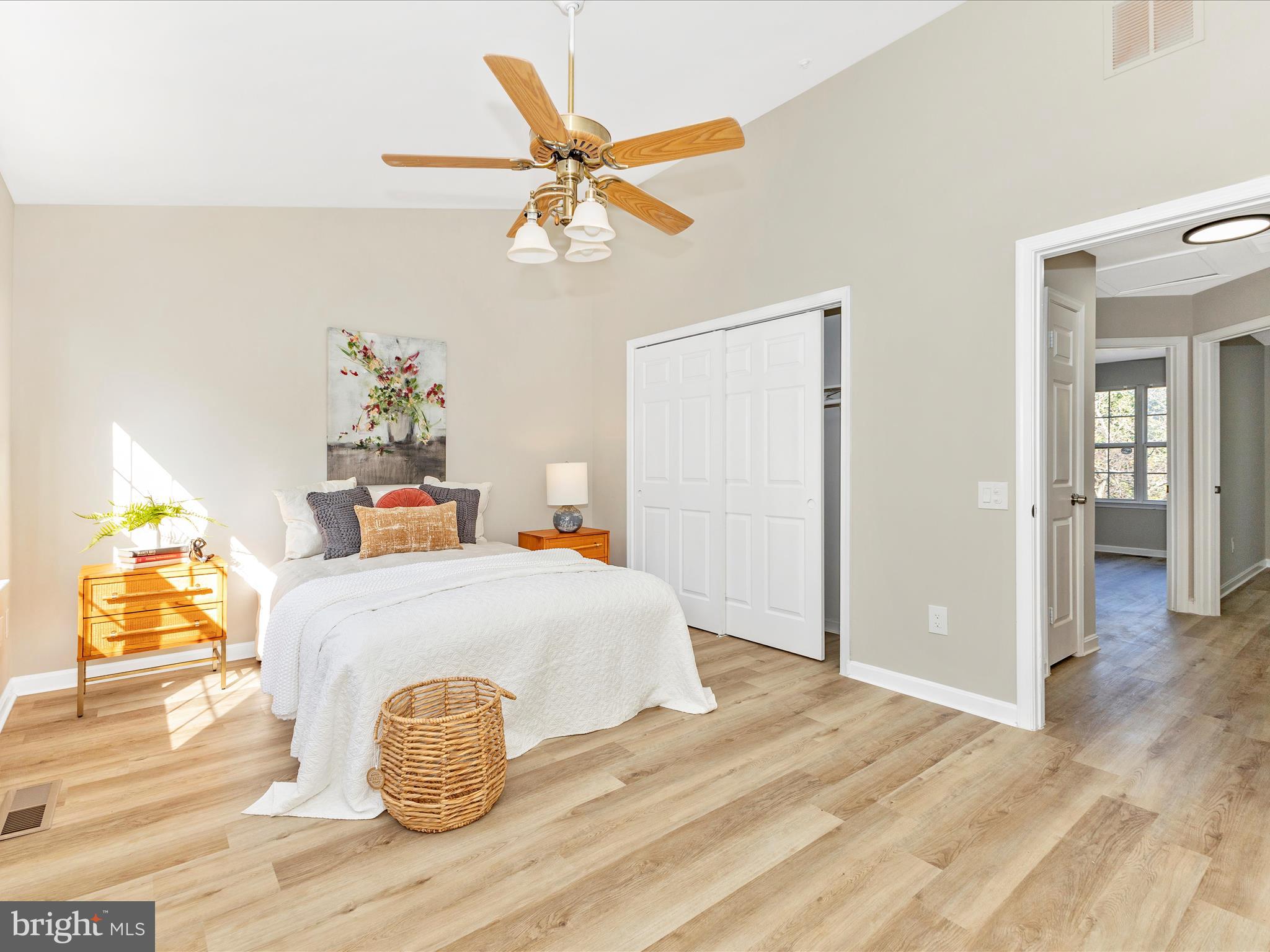 SPRING RIDGE - Residential