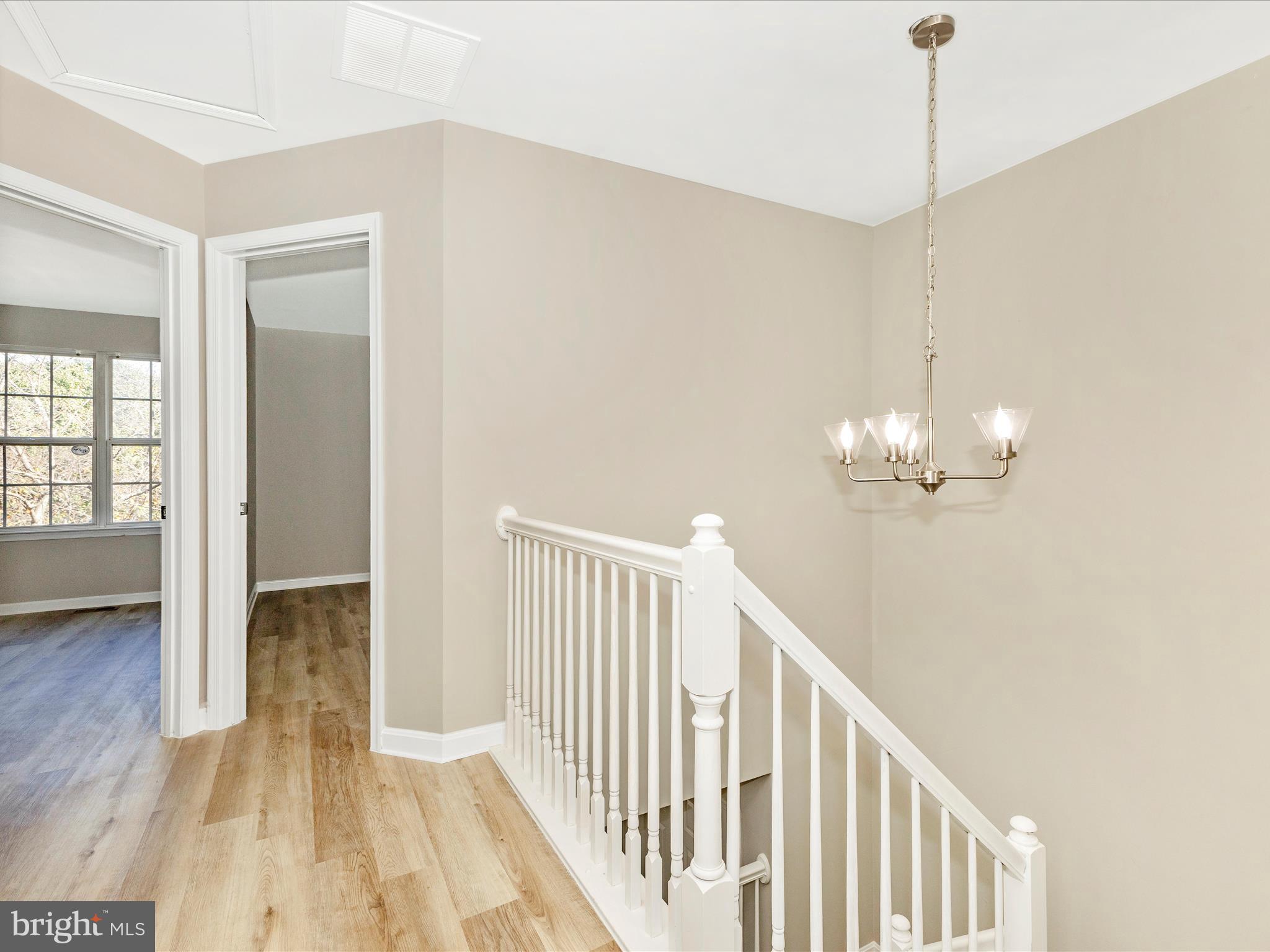 SPRING RIDGE - Residential