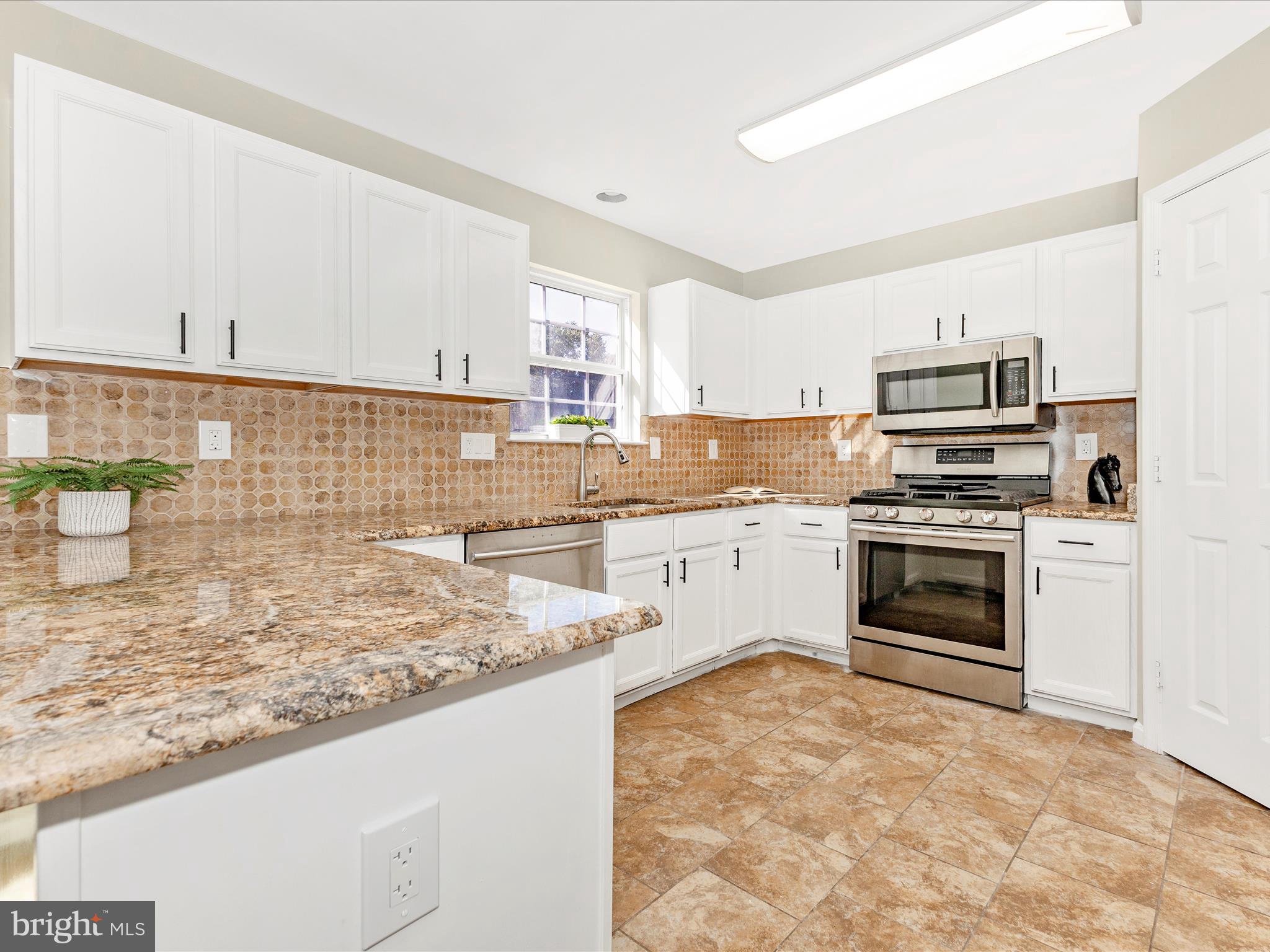 SPRING RIDGE - Residential