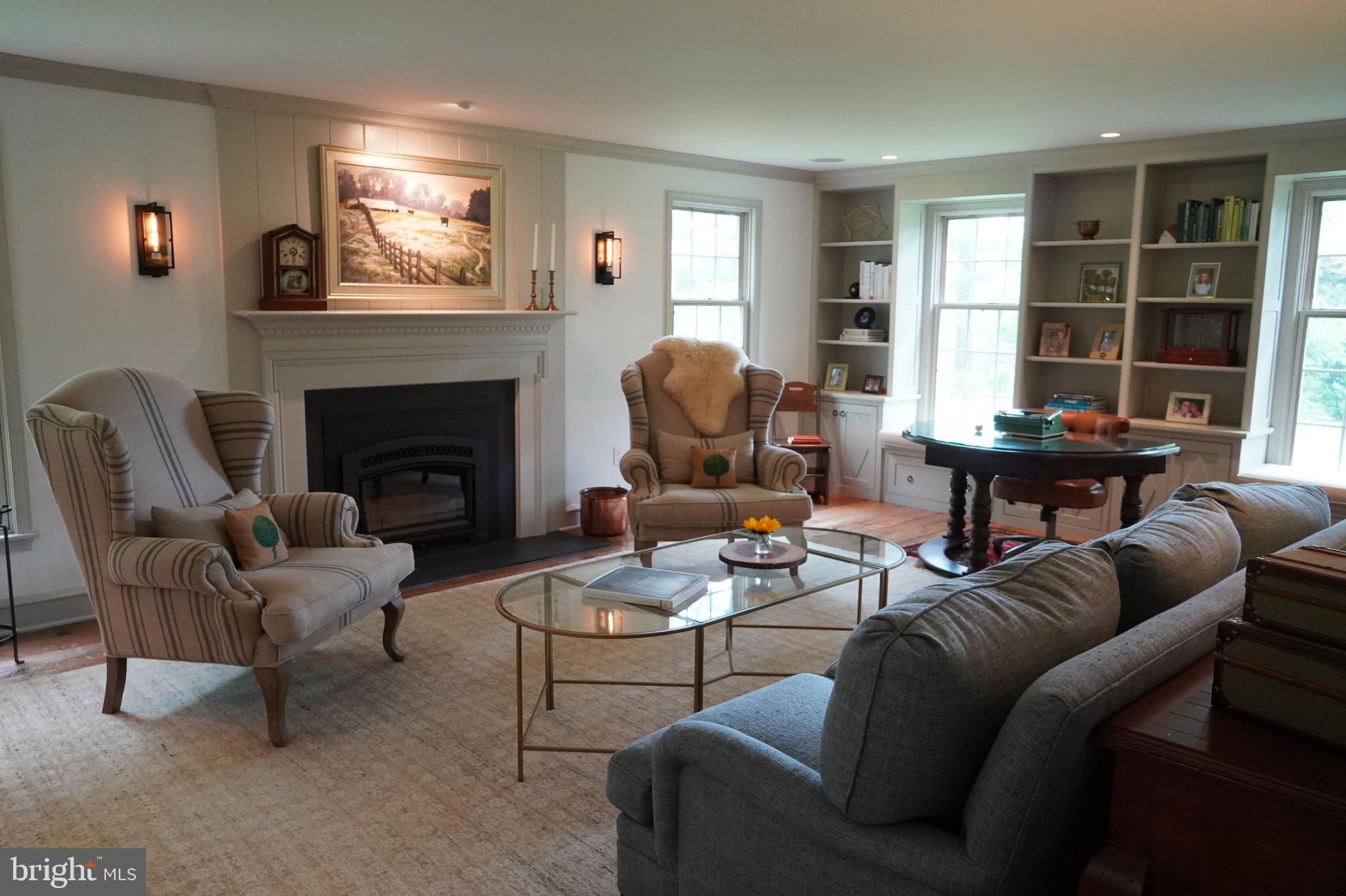 RADNOR HUNT - Residential