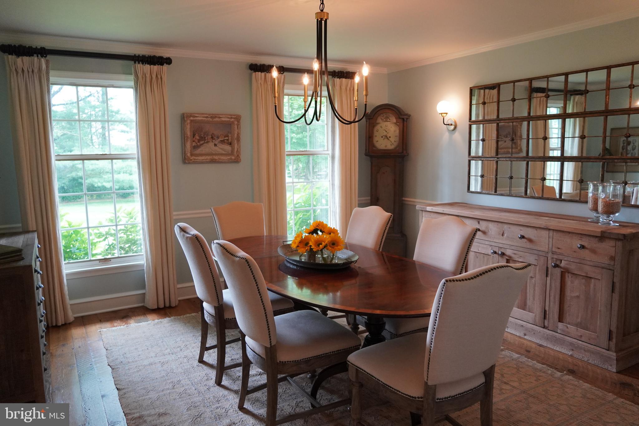 RADNOR HUNT - Residential