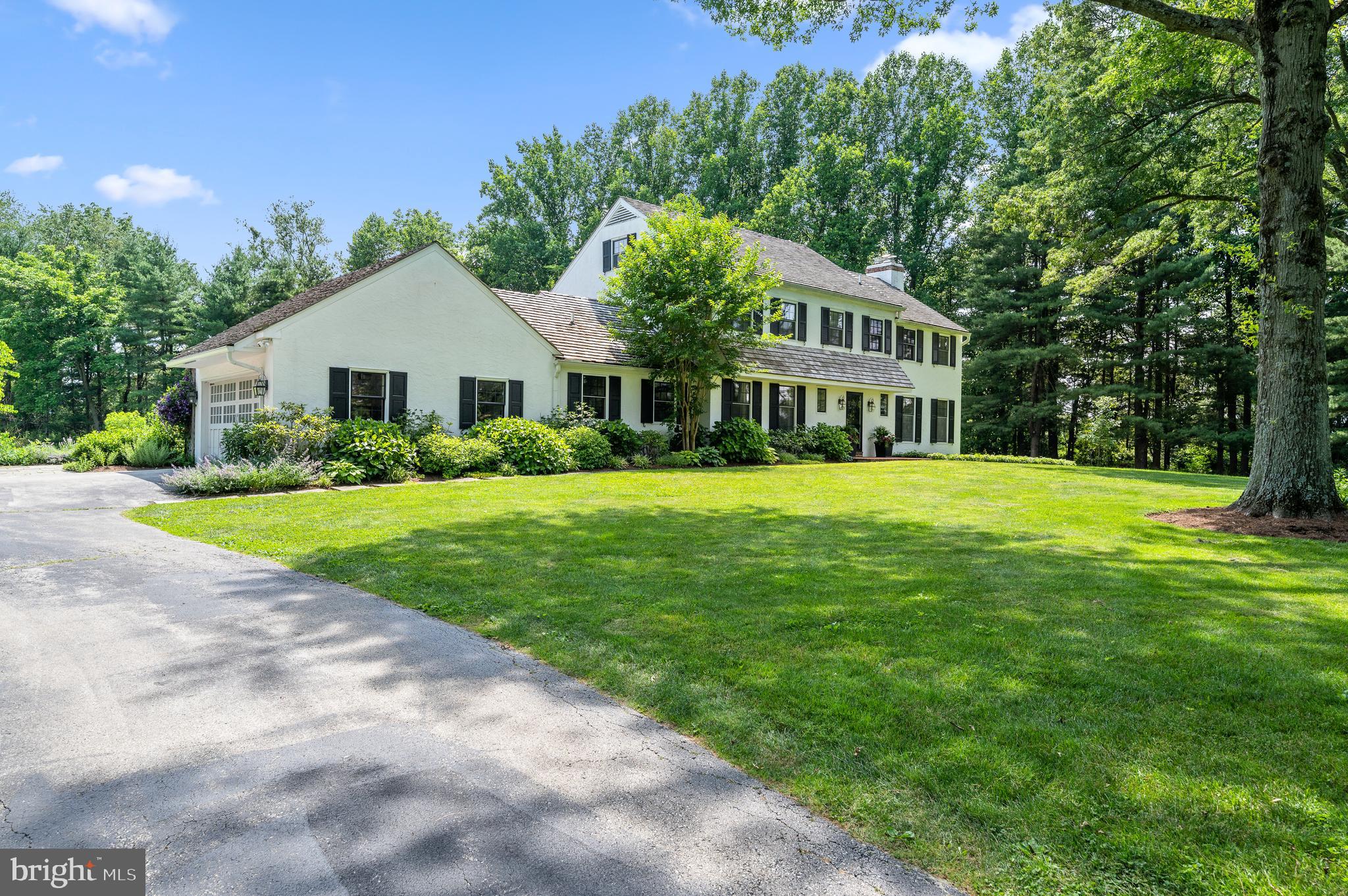 RADNOR HUNT - Residential