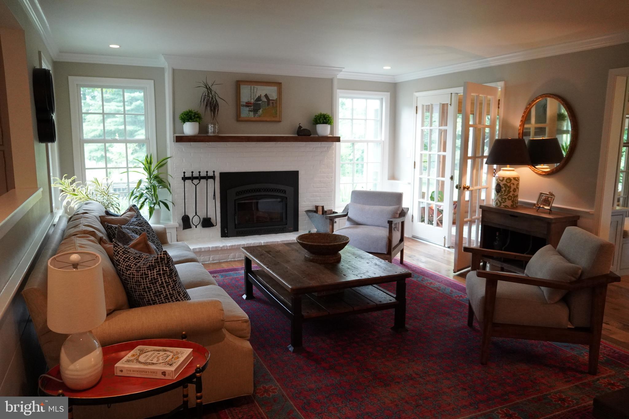 RADNOR HUNT - Residential