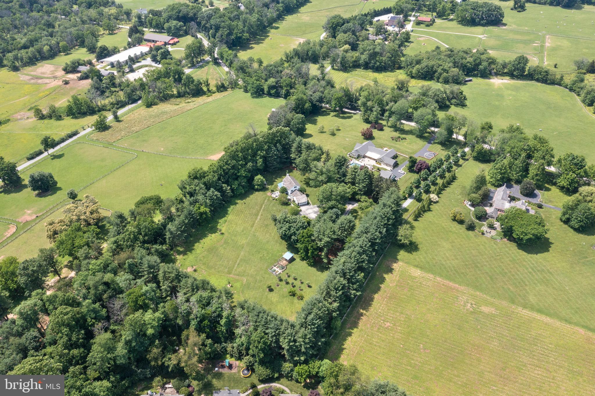 RADNOR HUNT - Residential