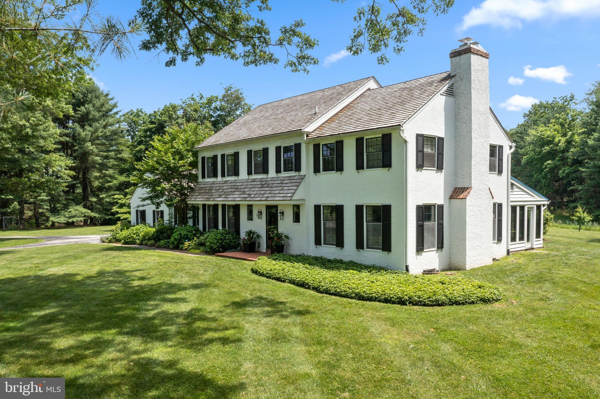 RADNOR HUNT - Residential