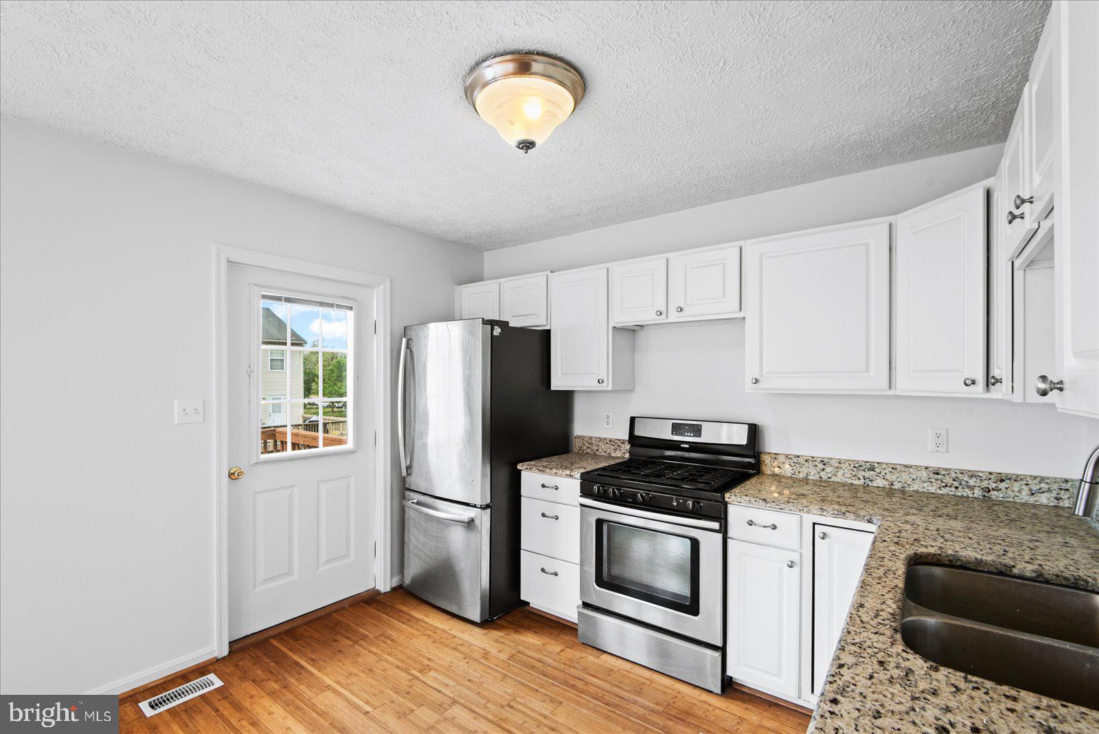 CHARLESTOWN COMMONS - Residential