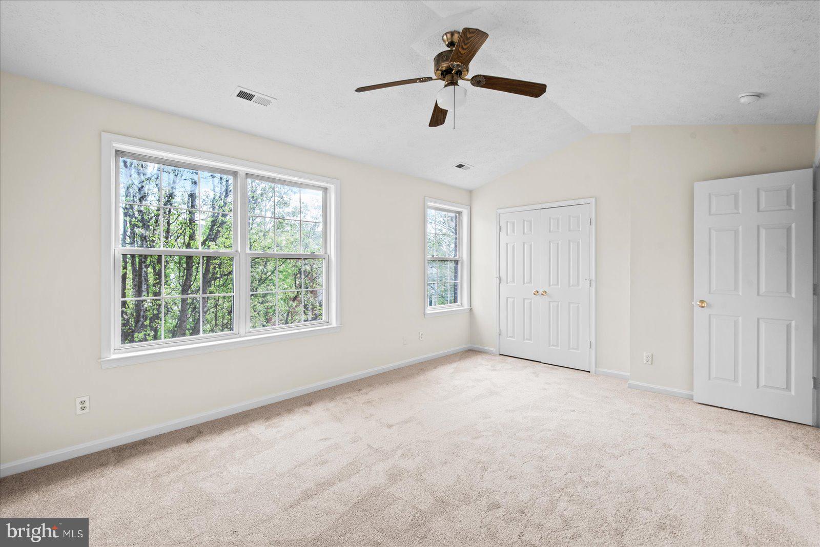 CHARLESTOWN COMMONS - Residential