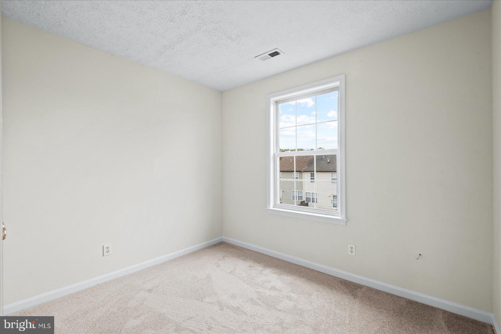 CHARLESTOWN COMMONS - Residential