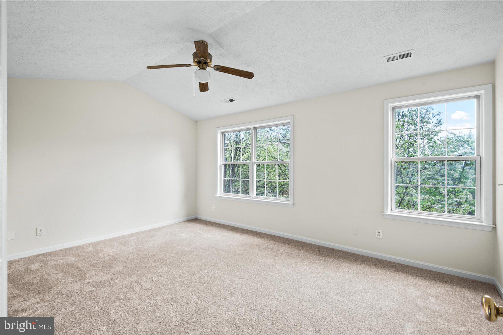 CHARLESTOWN COMMONS - Residential