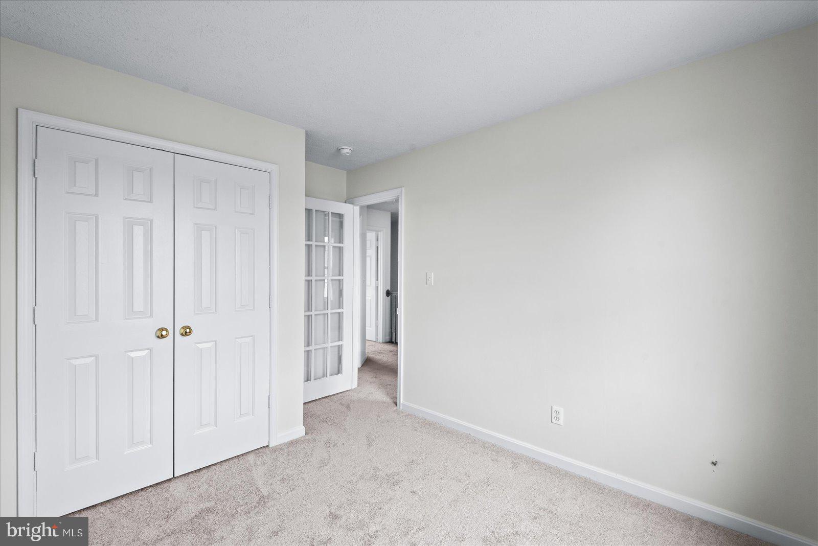 CHARLESTOWN COMMONS - Residential