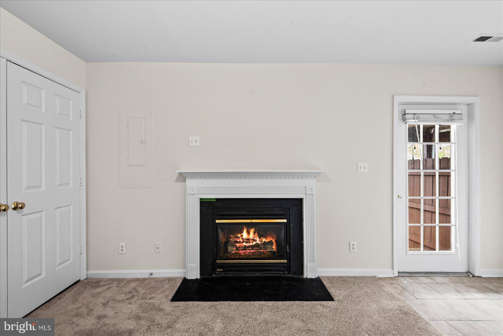 CHARLESTOWN COMMONS - Residential