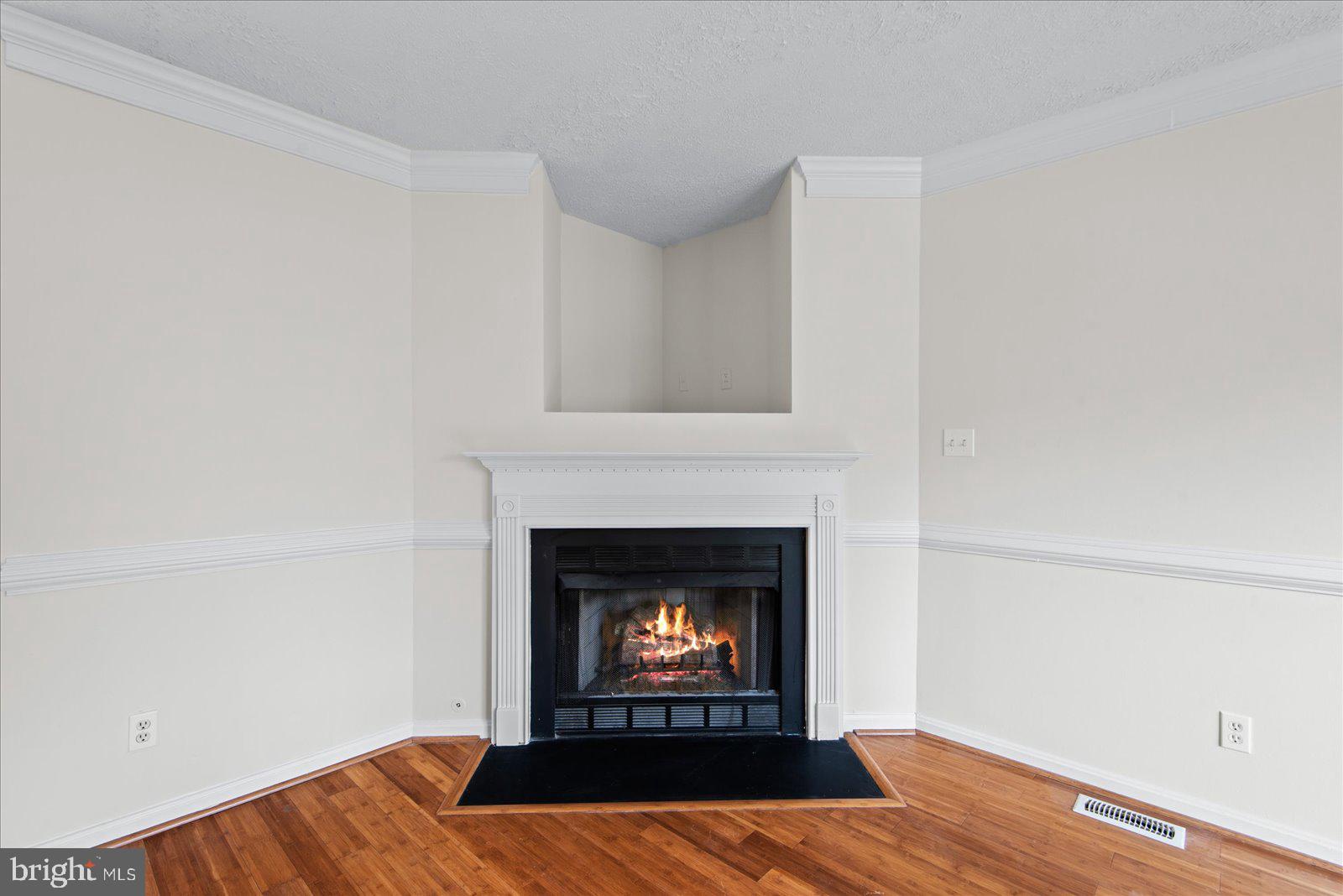 CHARLESTOWN COMMONS - Residential