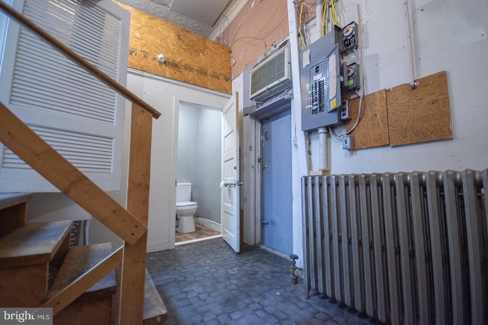 CITY OF MARTINSBURG - Commercial Lease