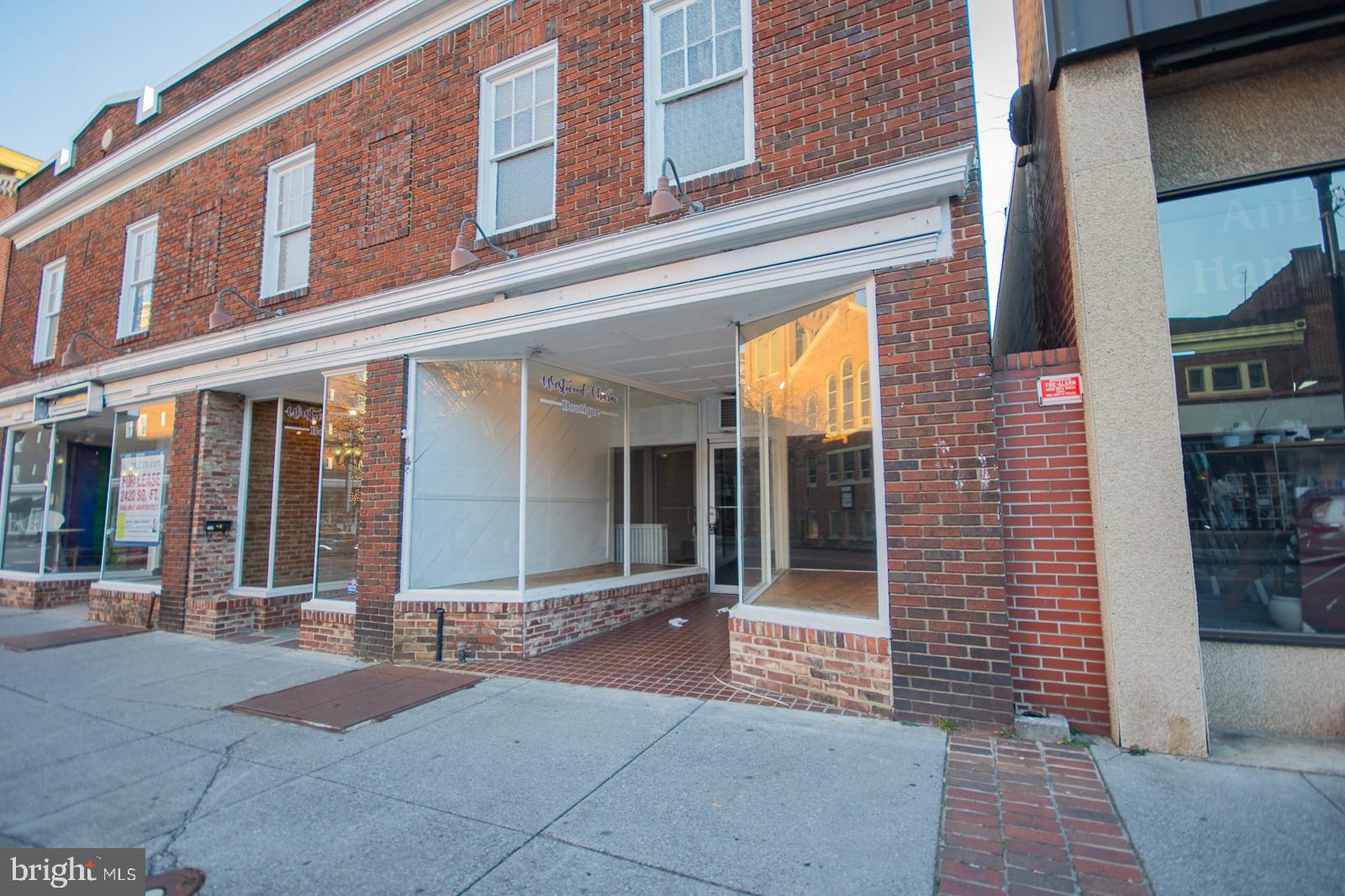 CITY OF MARTINSBURG - Commercial Lease