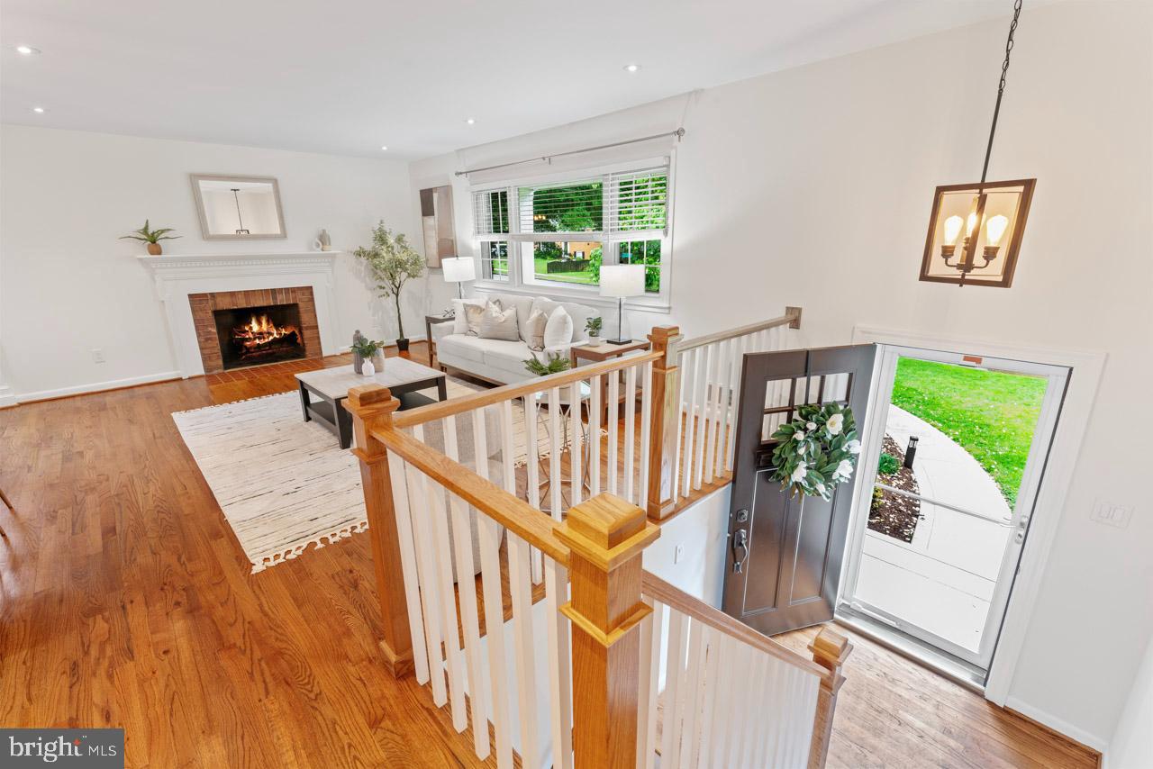 COLLINGWOOD SPRINGS - Residential