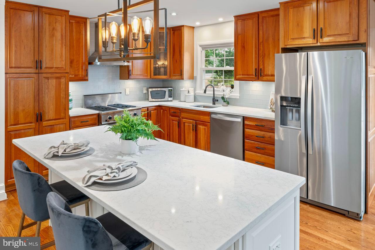 COLLINGWOOD SPRINGS - Residential