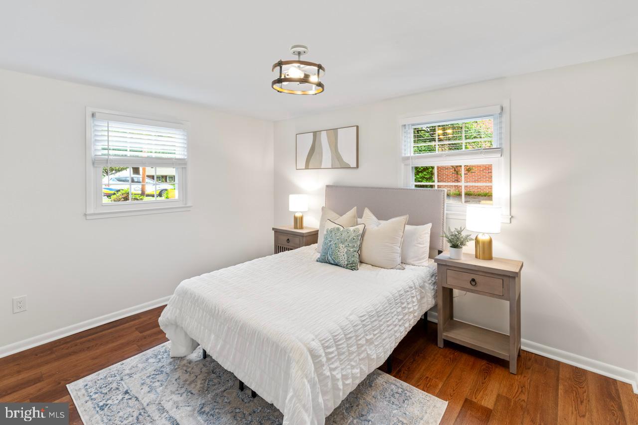 COLLINGWOOD SPRINGS - Residential