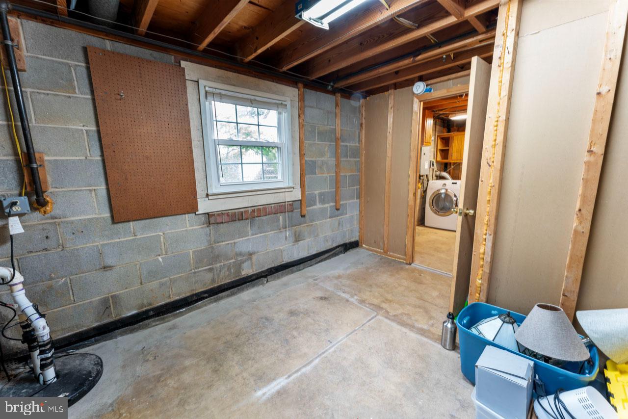 COLLINGWOOD SPRINGS - Residential