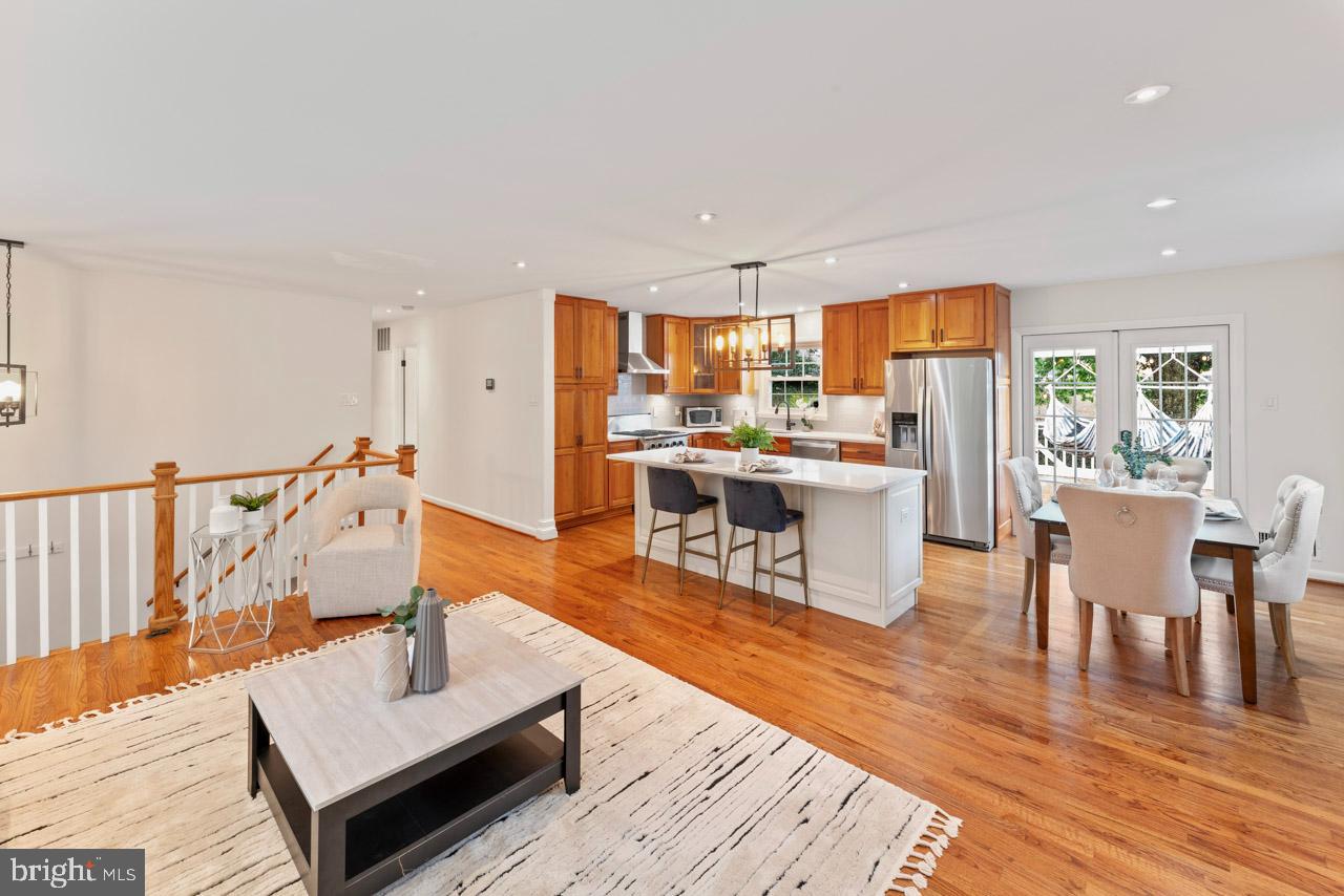 COLLINGWOOD SPRINGS - Residential