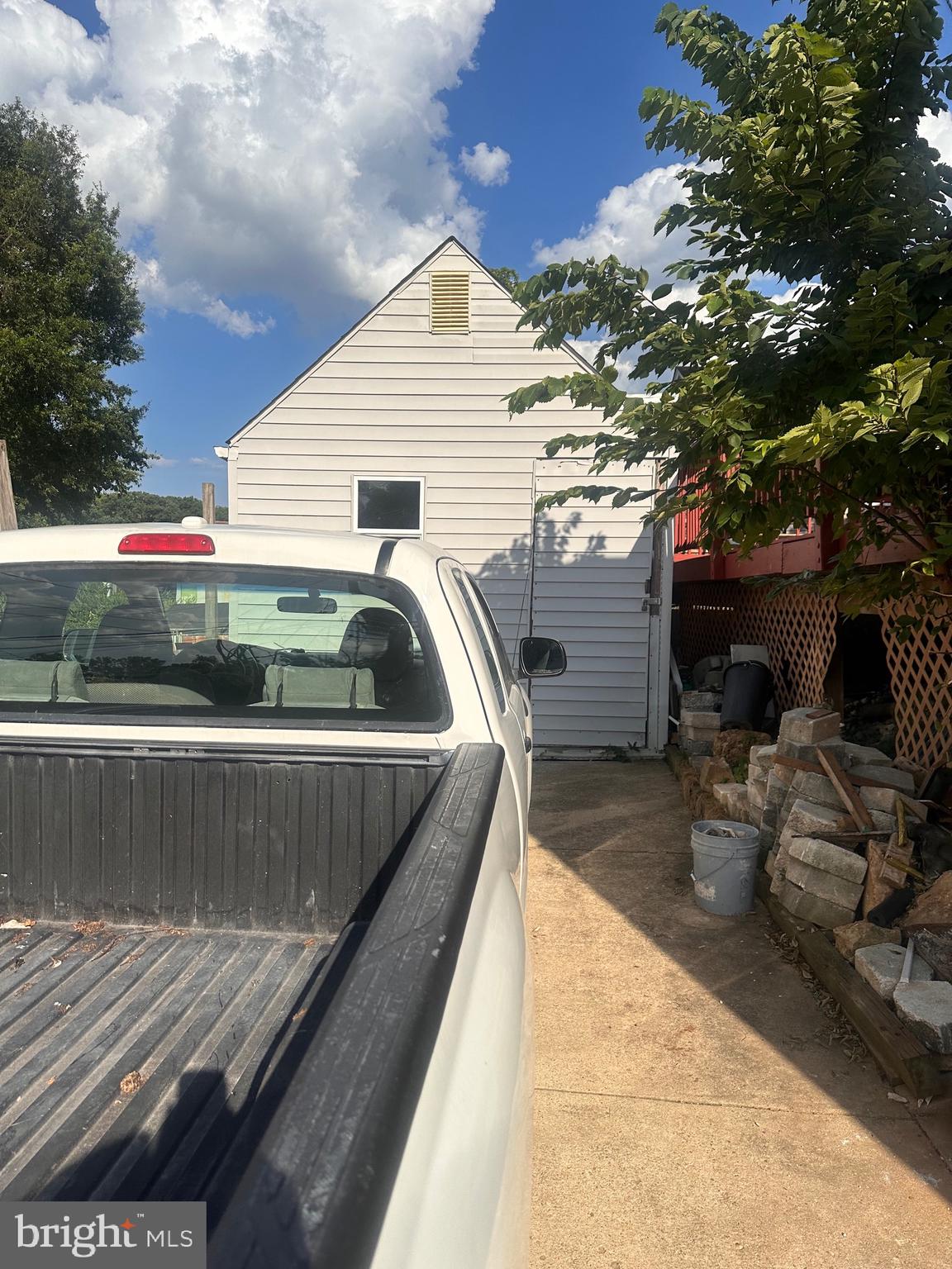 MARY MASON VILLAGE - Residential