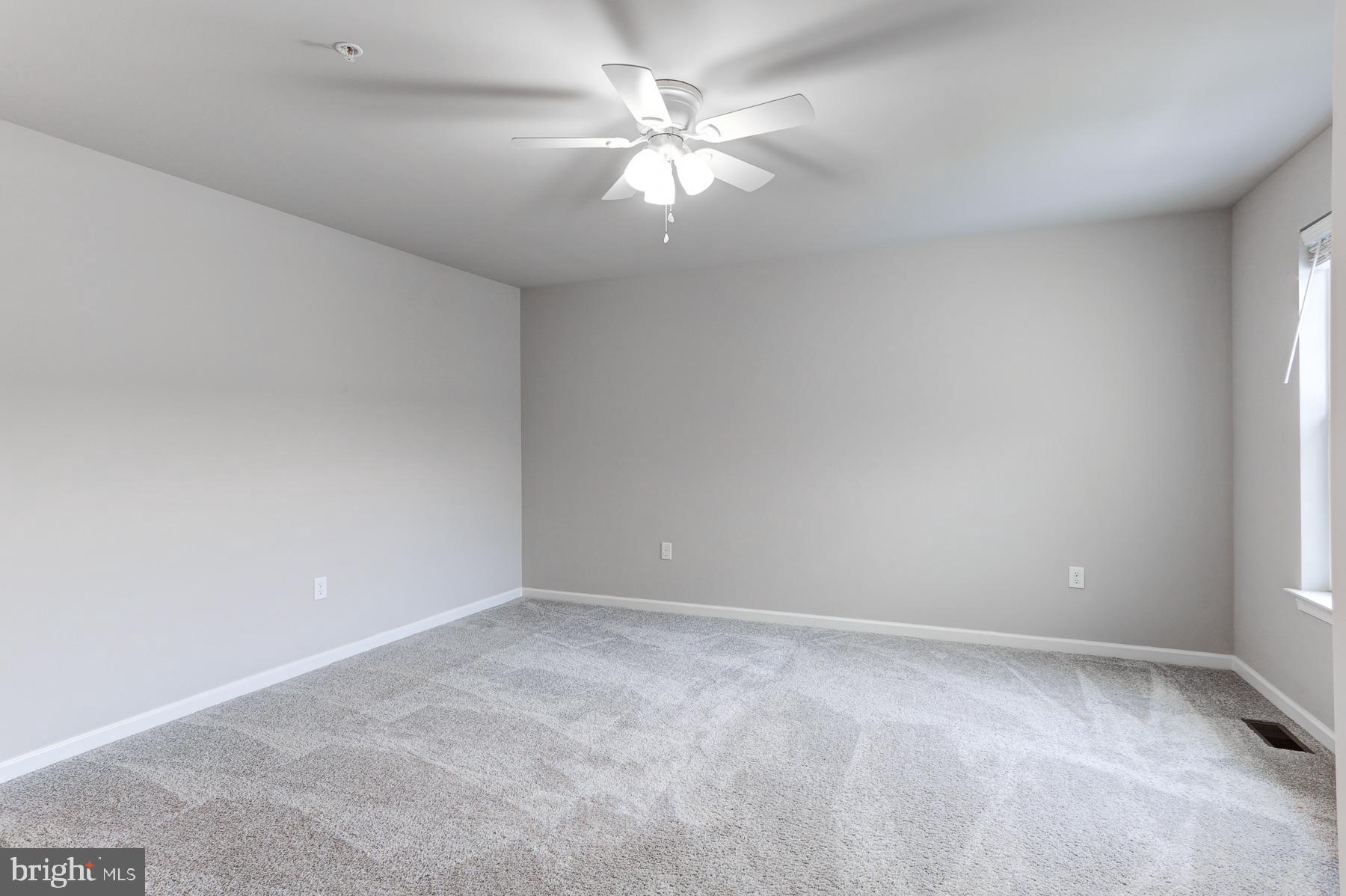 ORCHARD GLEN - Residential