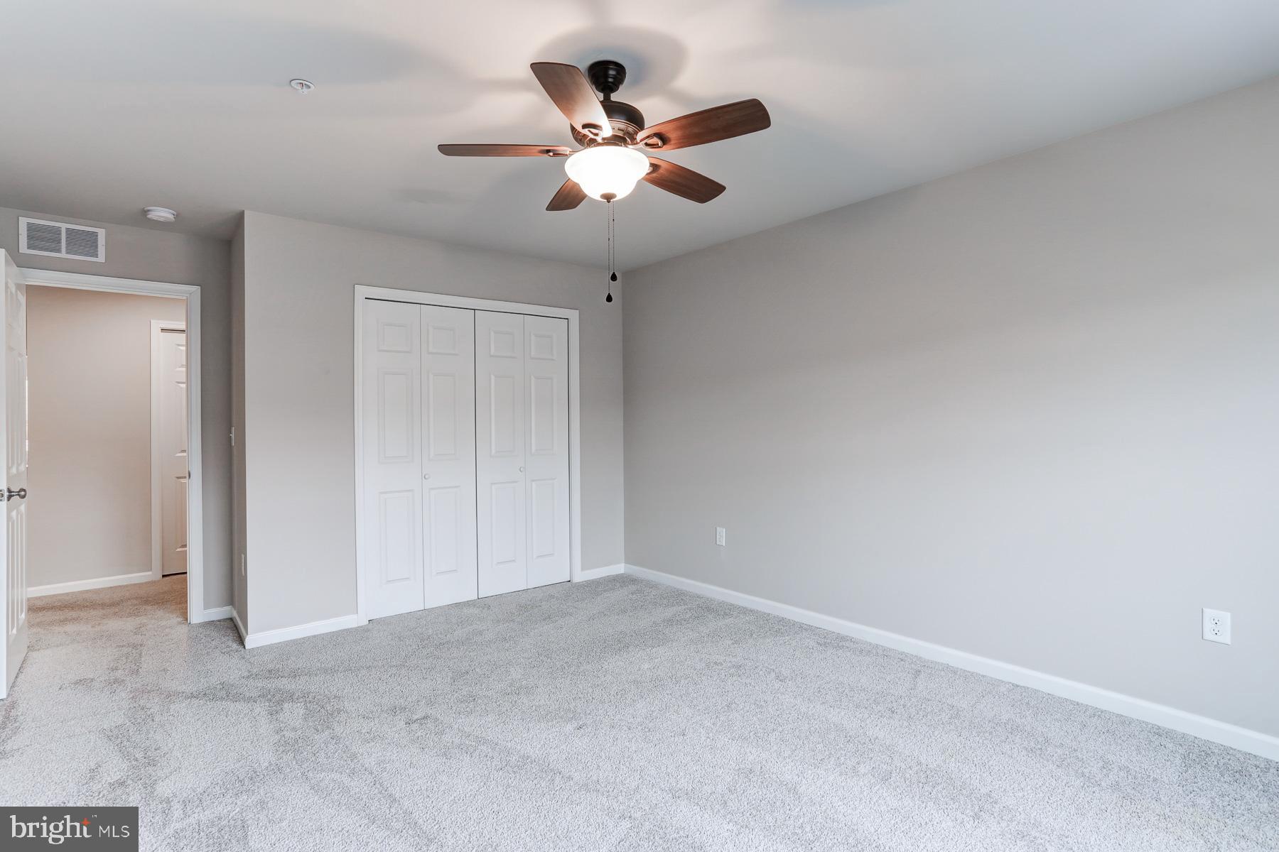 ORCHARD GLEN - Residential