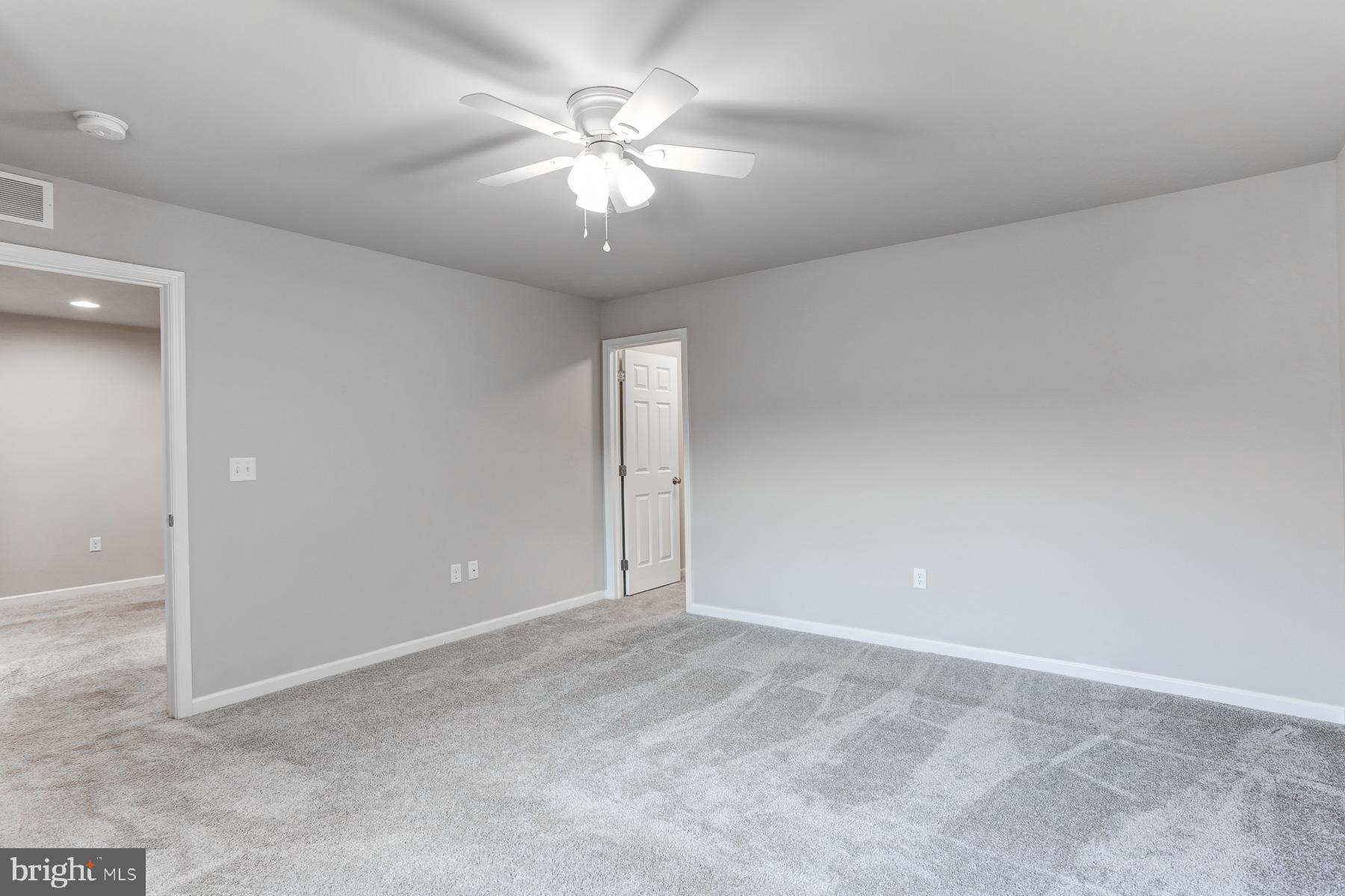 ORCHARD GLEN - Residential