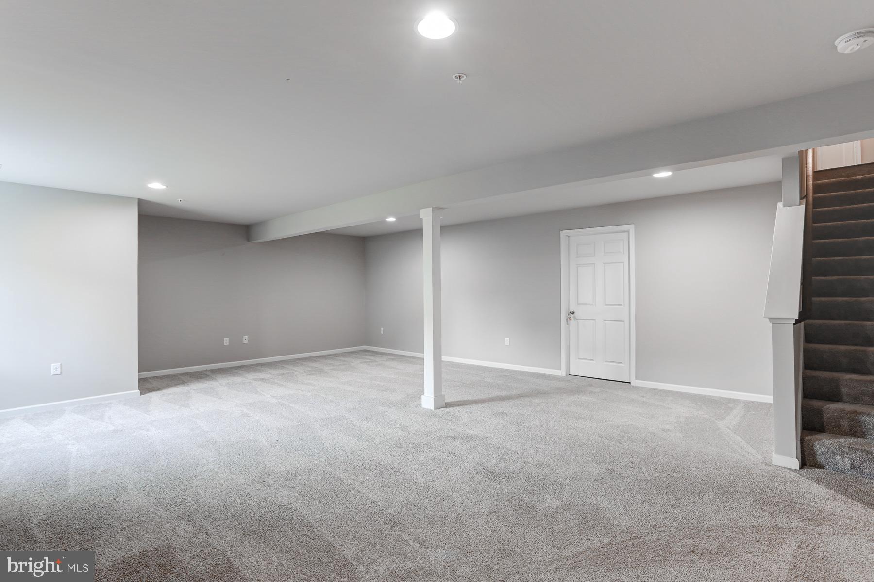 ORCHARD GLEN - Residential