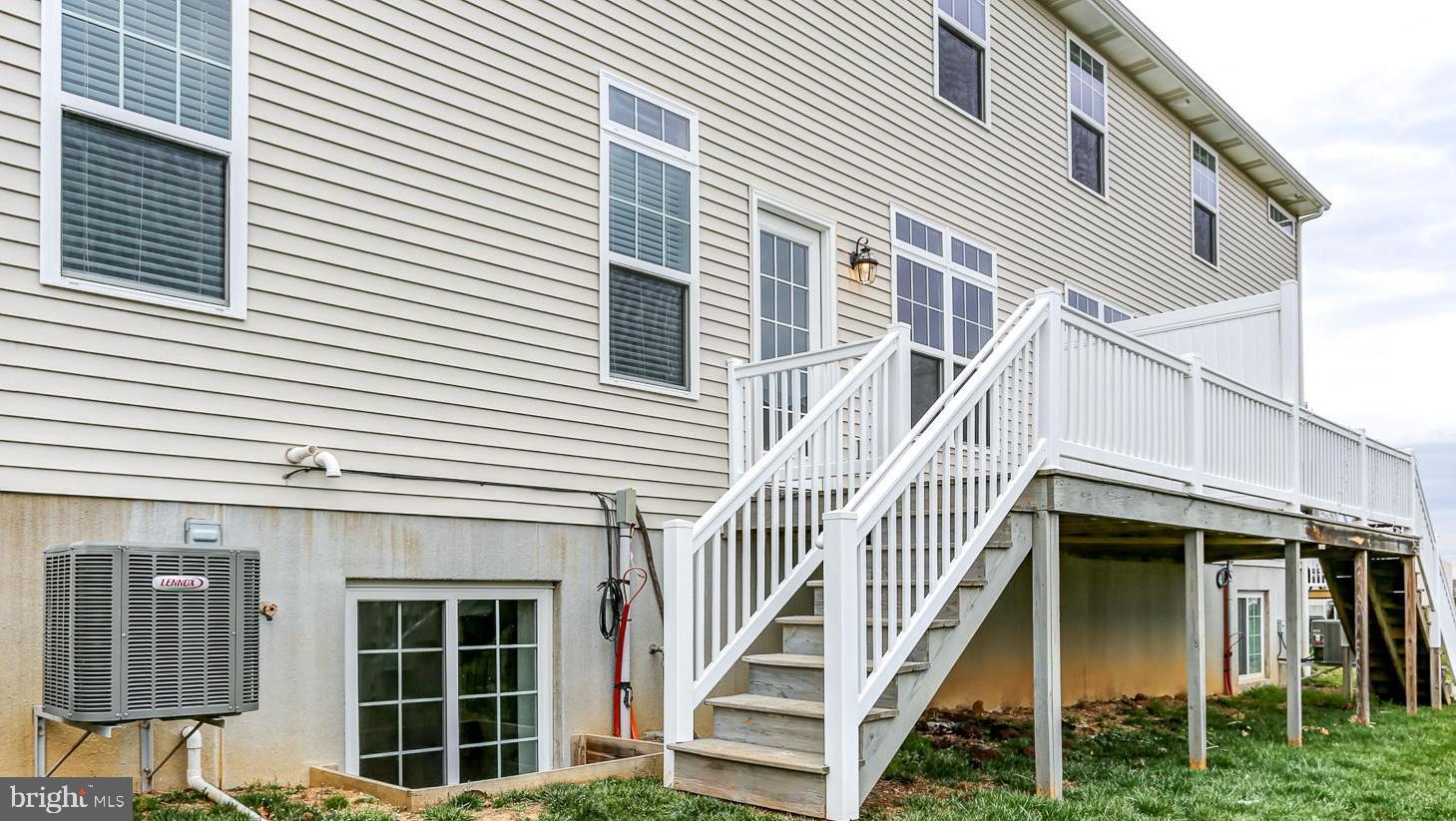 ORCHARD GLEN - Residential