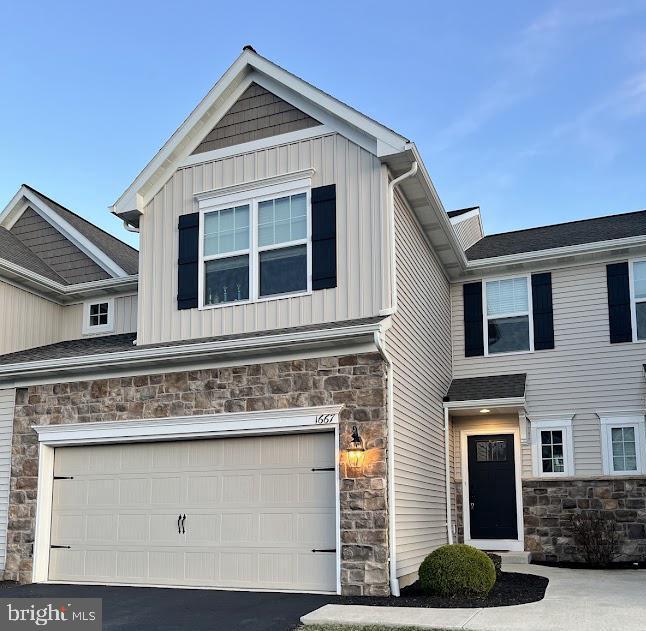 ORCHARD GLEN - Residential