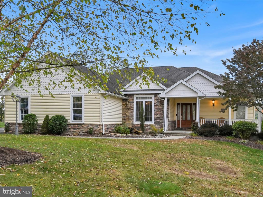 Photo of 521 Lake Front Drive, ORWIGSBURG, PA 17961 (MLS # PASK2024126)