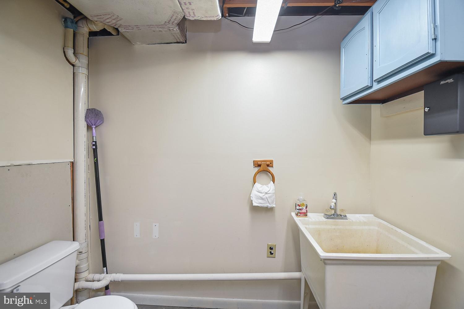 WOODS AT TAYLOR LAKE - Residential