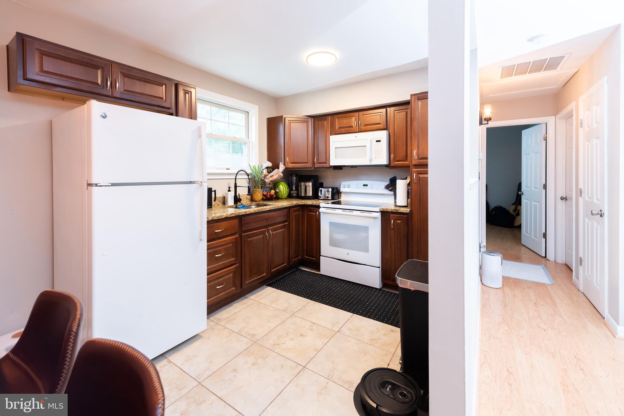 WHITE SANDS - Residential